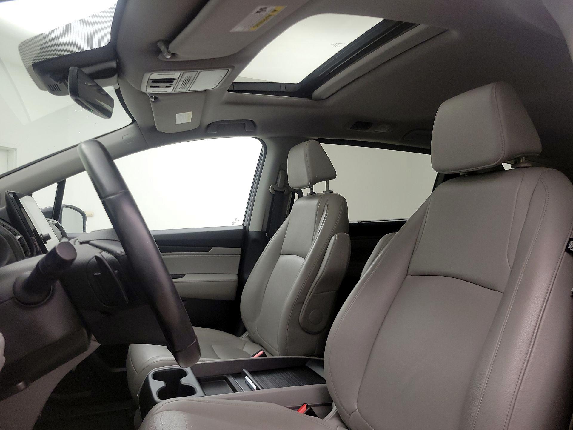 Thumbnail: 2020 Honda Odyssey - 19