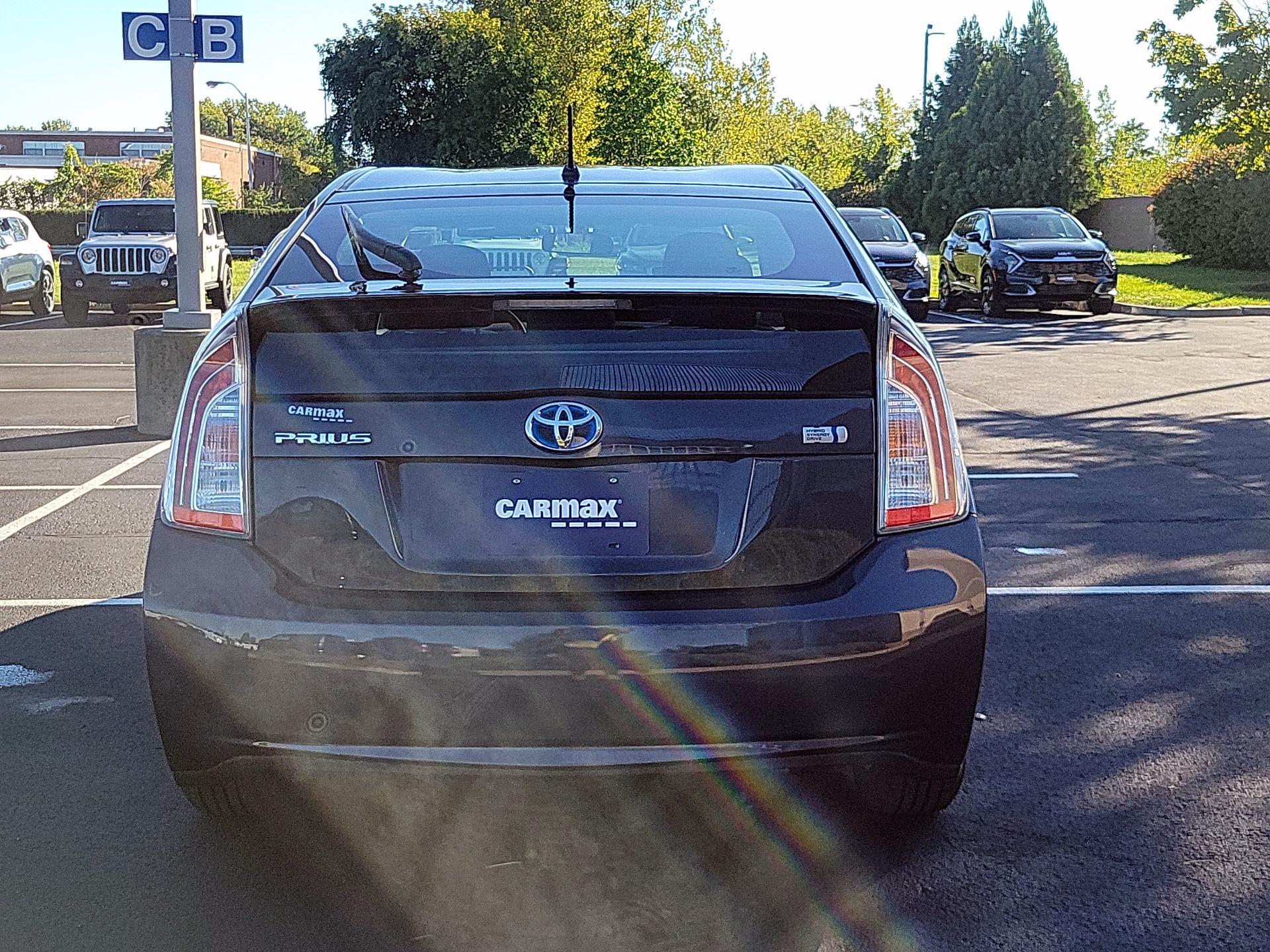 Thumbnail: 2014 Toyota Prius - 6