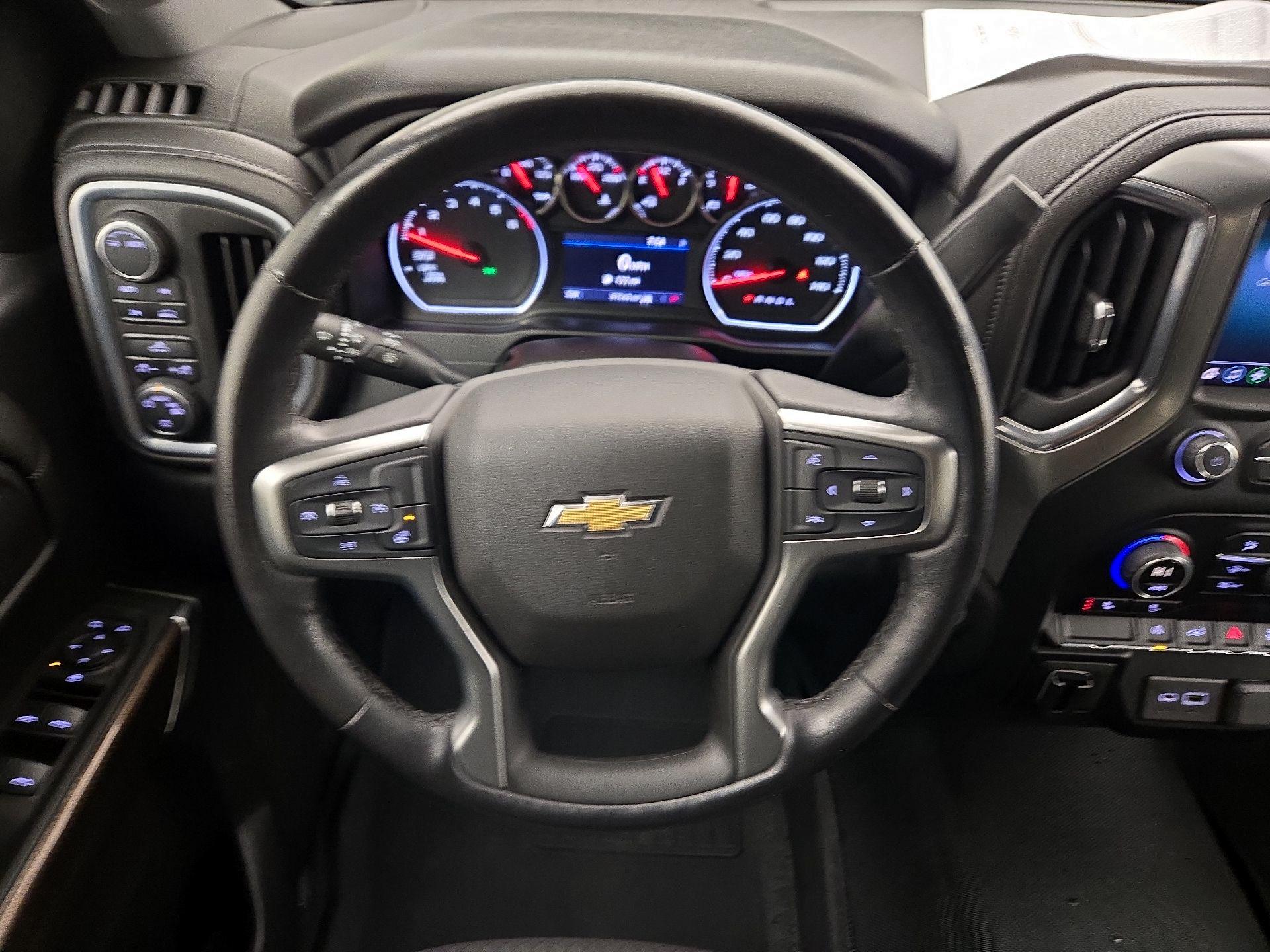 Thumbnail: 2020 Chevrolet Silverado 1500 - 10