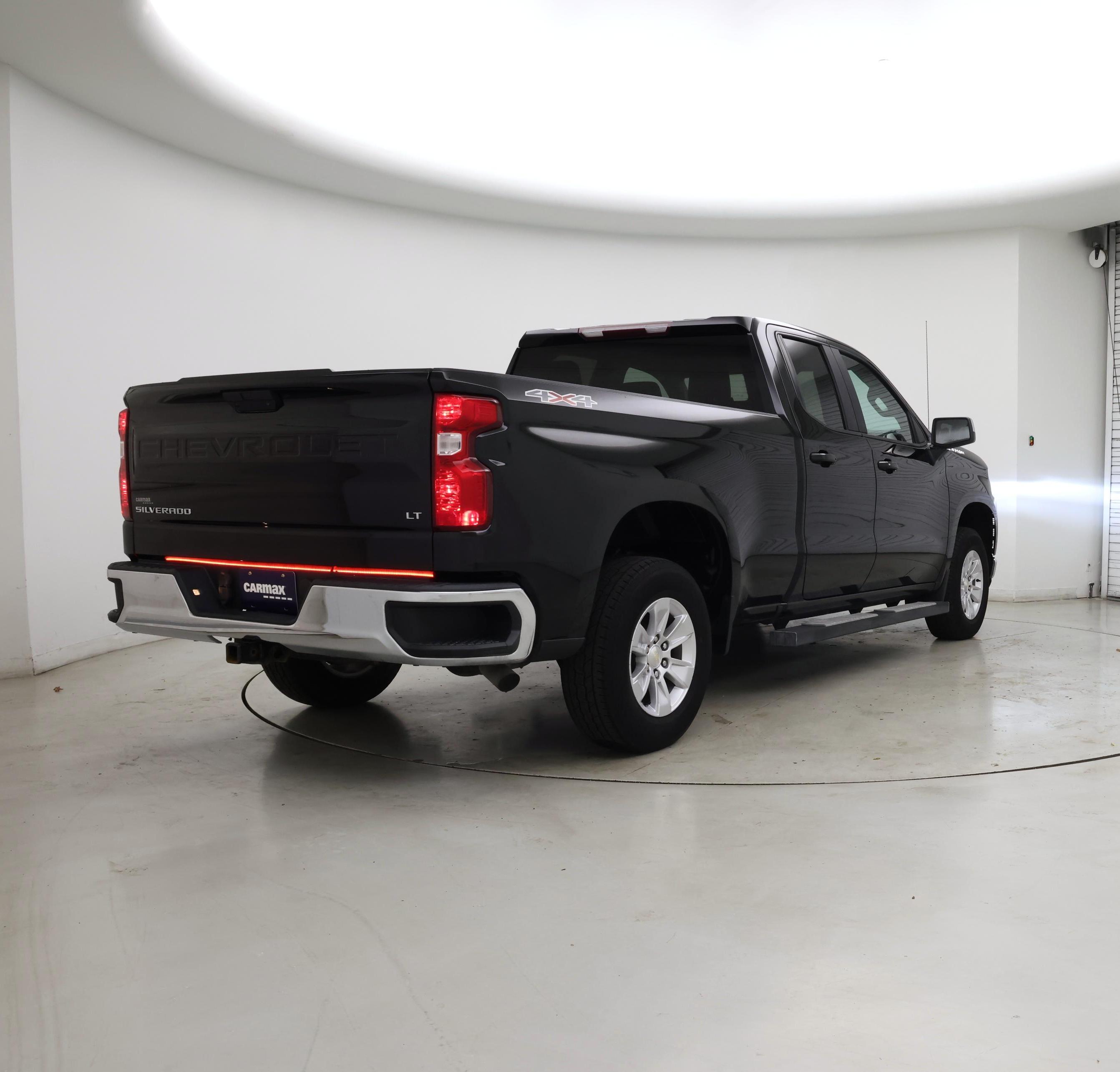 Thumbnail: 2020 Chevrolet Silverado 1500 - 8