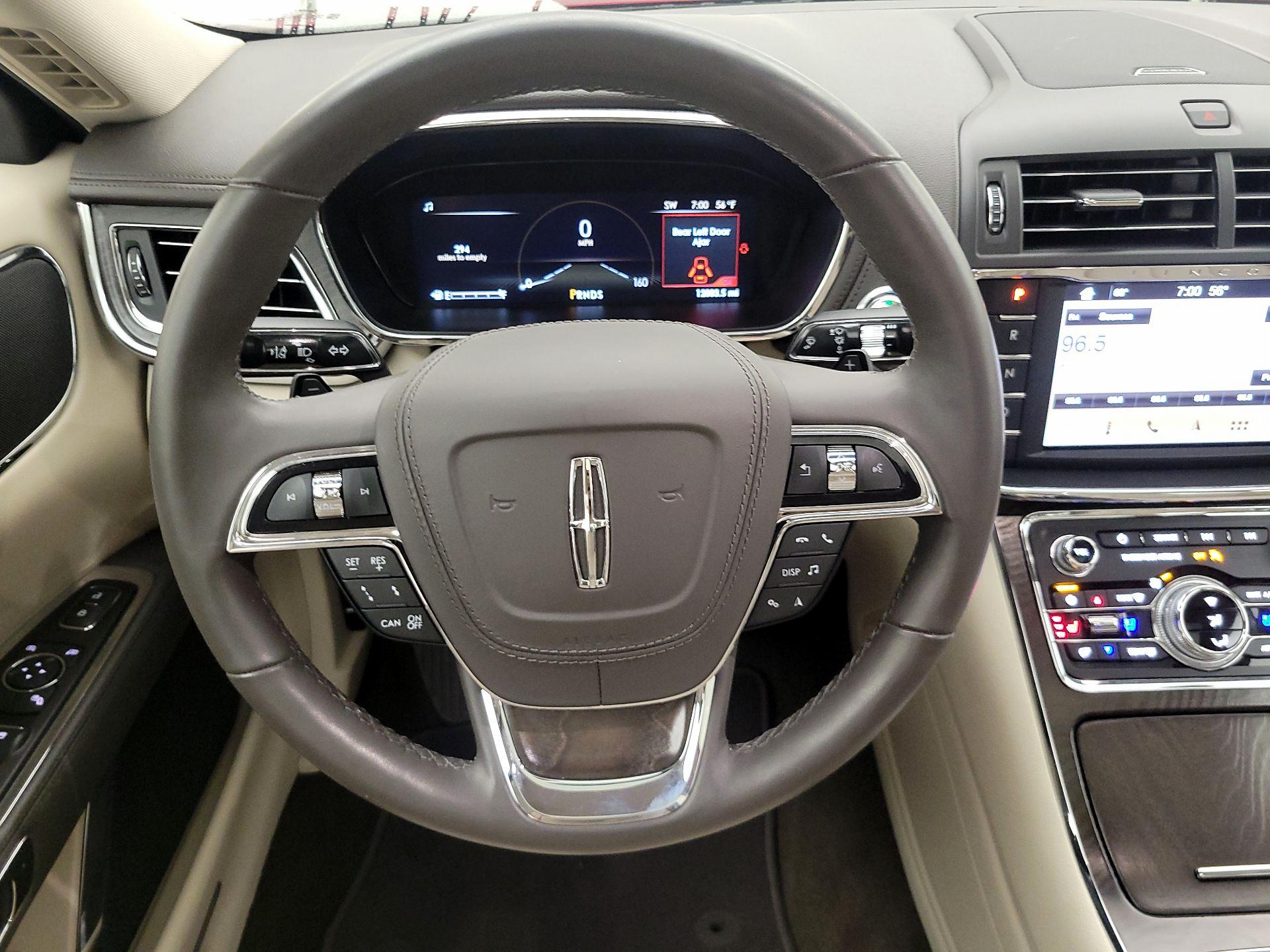 Thumbnail: 2019 Lincoln Continental - 10