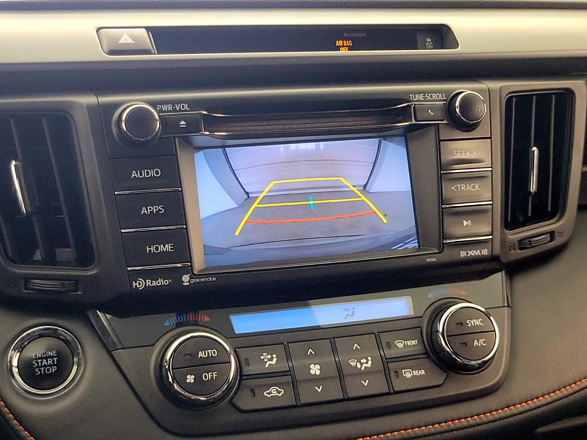 Thumbnail: 2016 Toyota RAV4 - 14