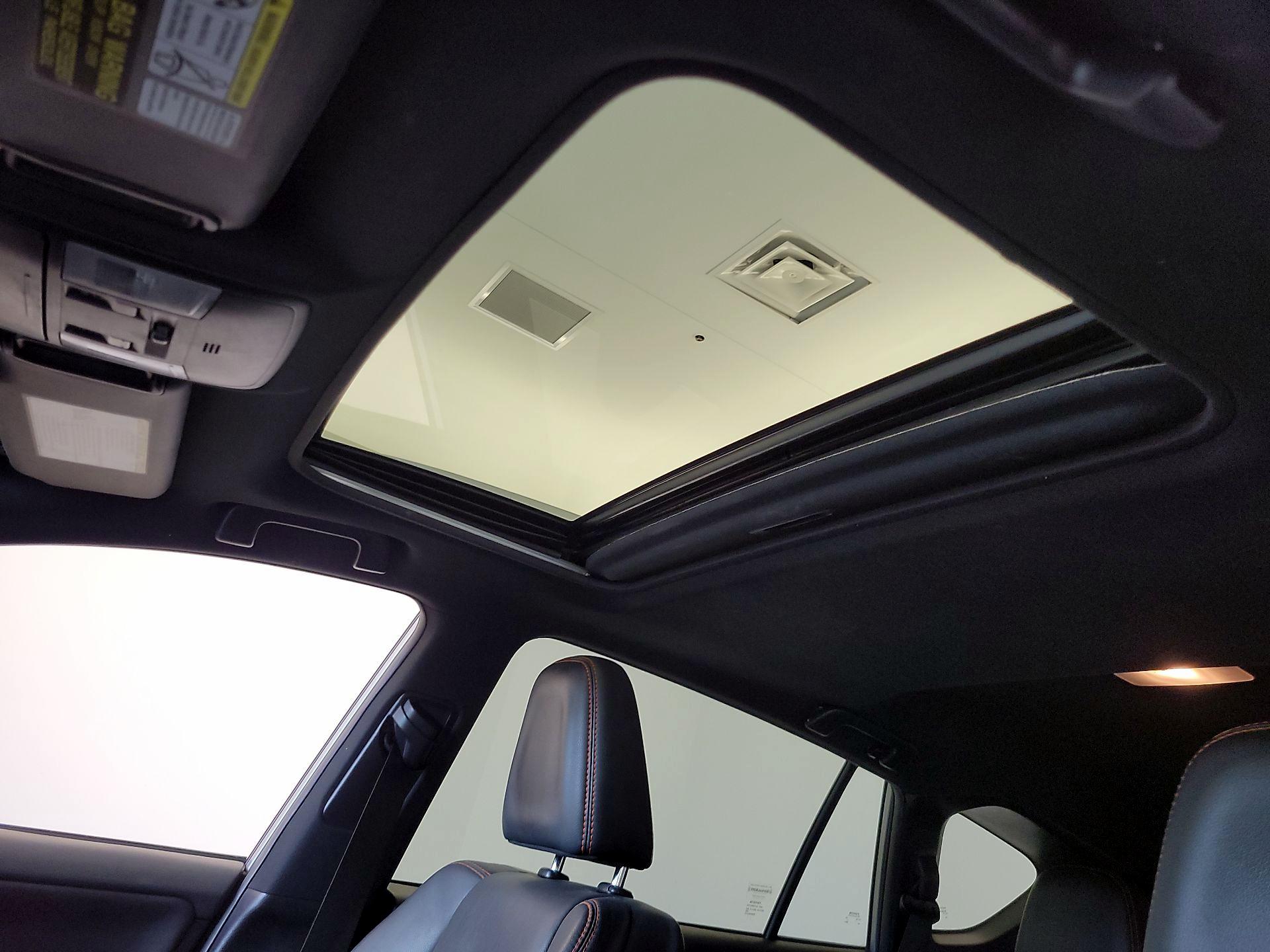 Thumbnail: 2016 Toyota RAV4 - 19