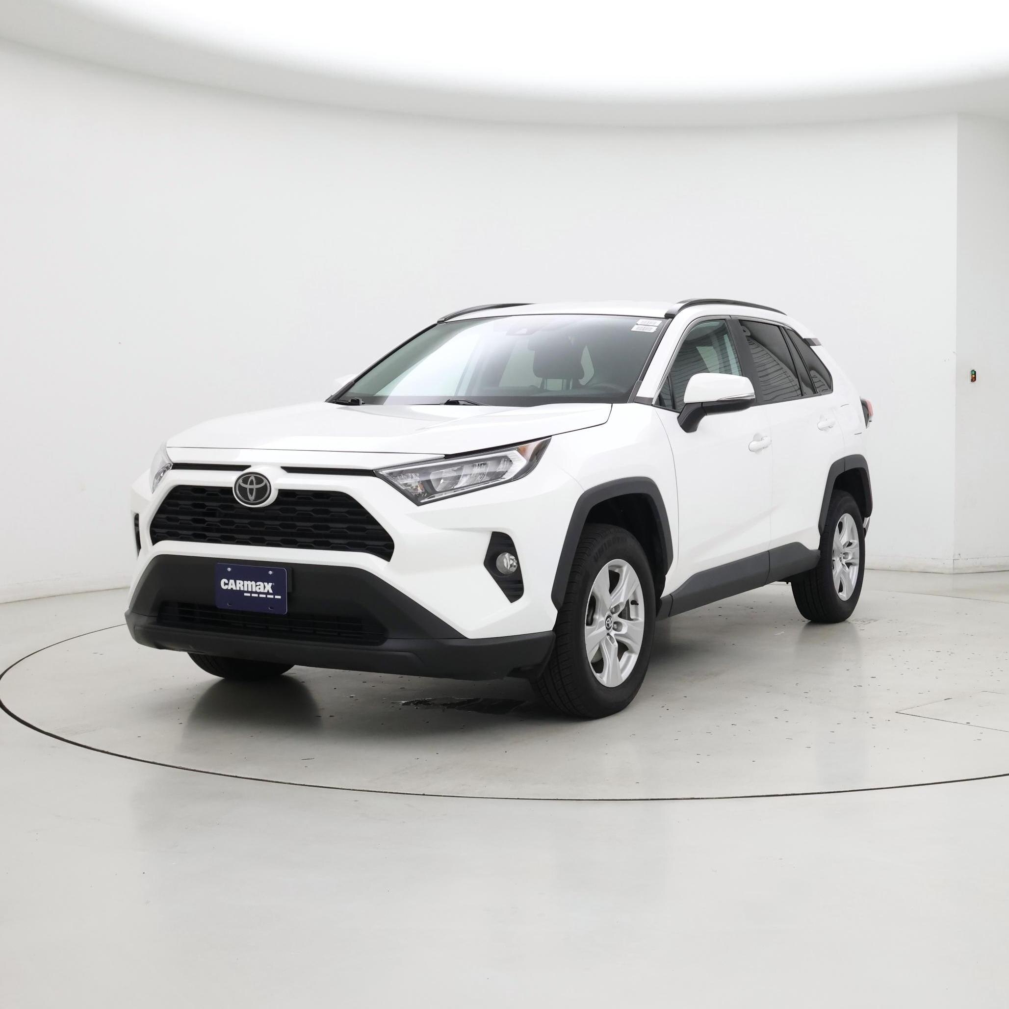 Thumbnail: 2021 Toyota RAV4 - 4