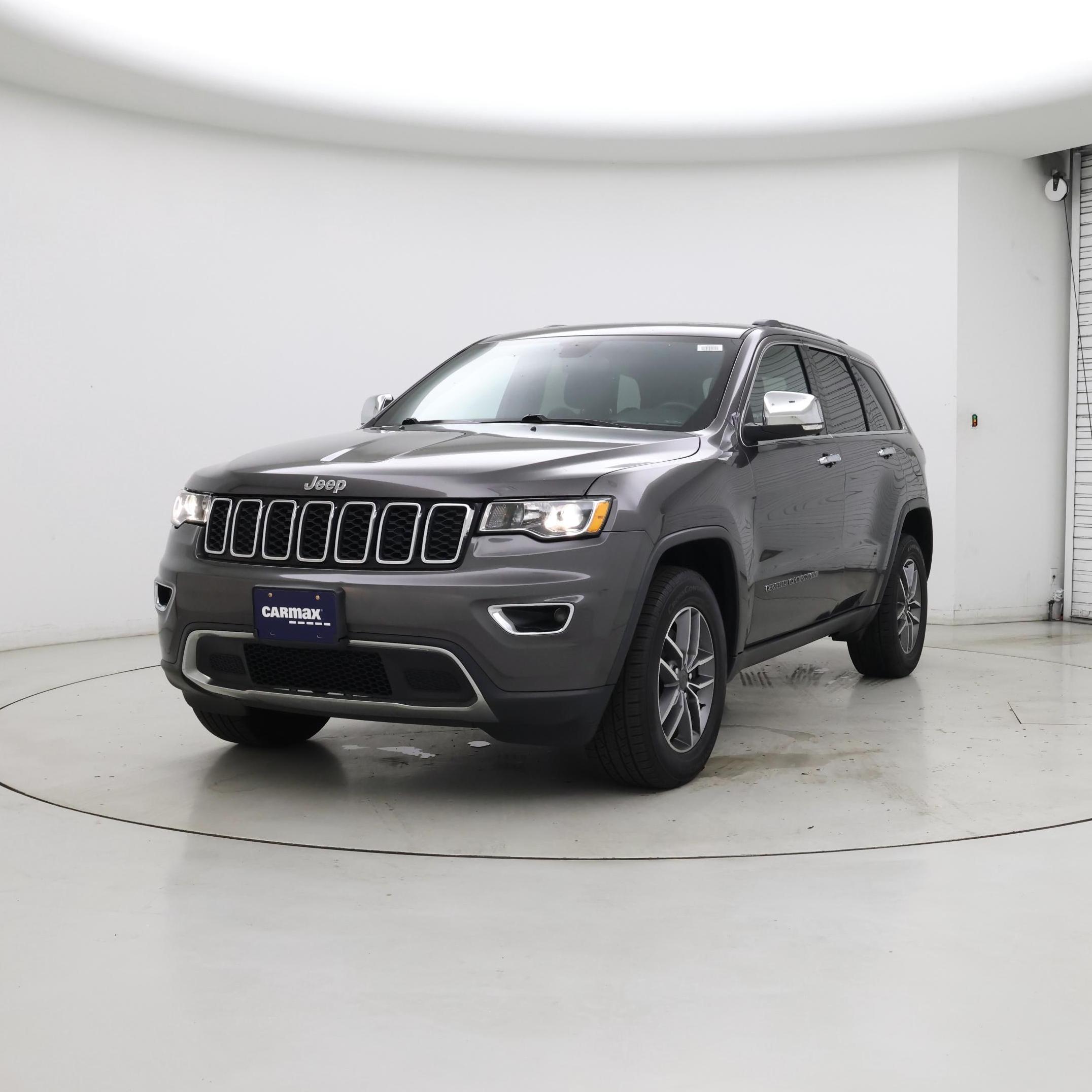 Thumbnail: 2021 Jeep Grand Cherokee - 4