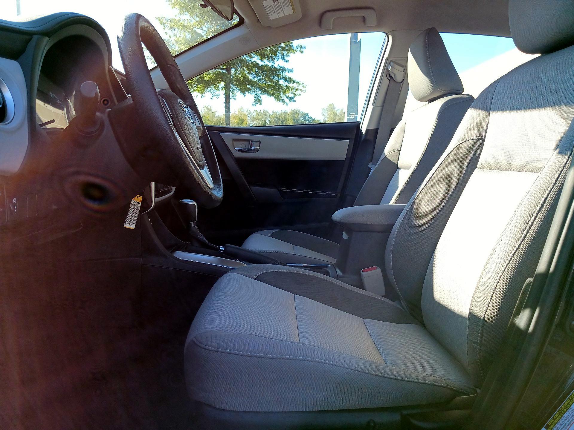 Thumbnail: 2019 Toyota Corolla - 9