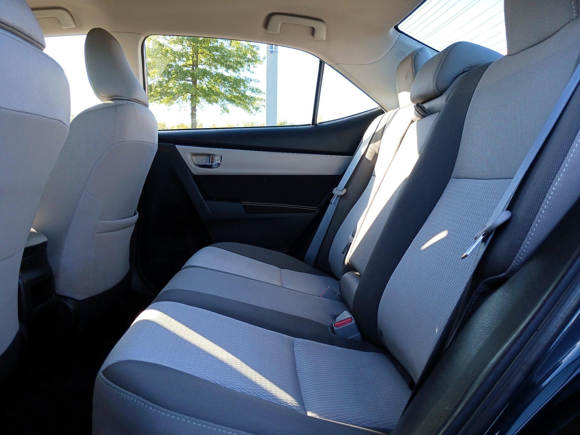 Thumbnail: 2019 Toyota Corolla - 17