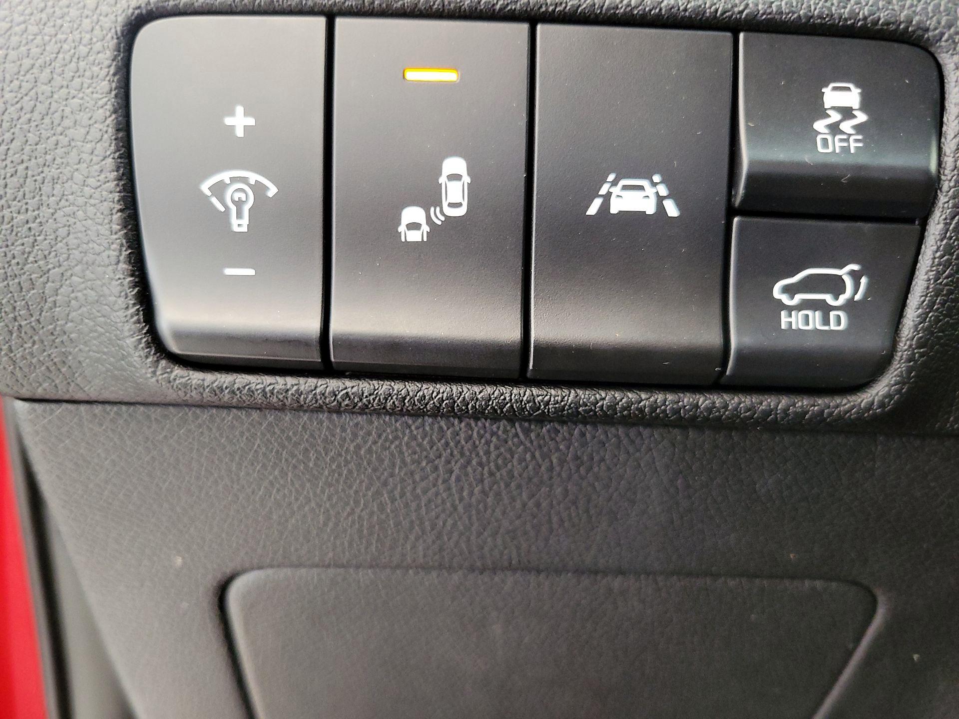 Thumbnail: 2017 Kia Sportage - 13