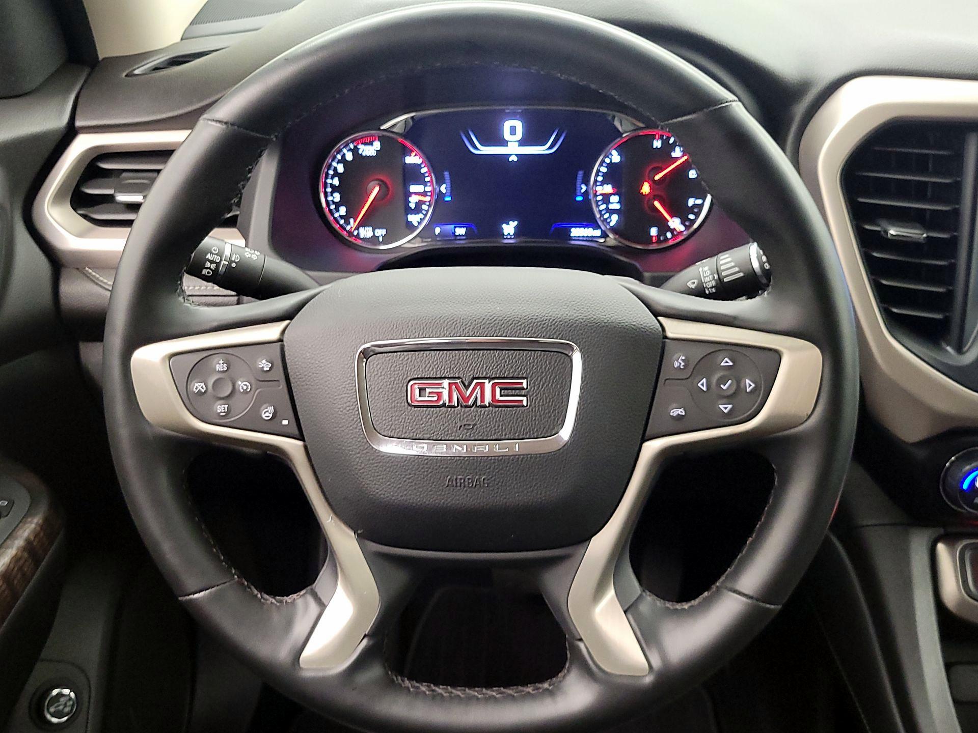 Thumbnail: 2023 GMC Acadia - 10