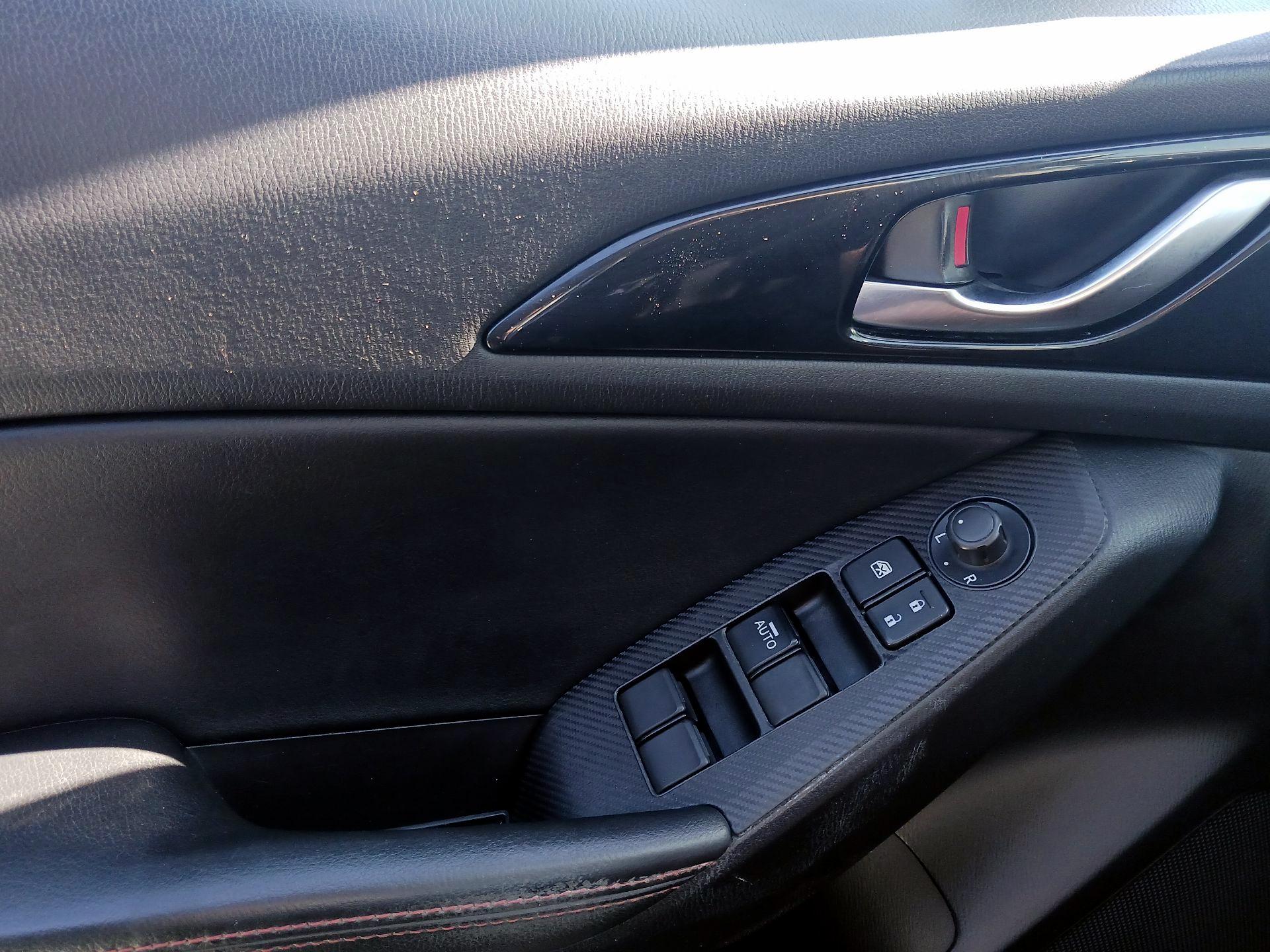 Thumbnail: 2014 Mazda Mazda3 - 10