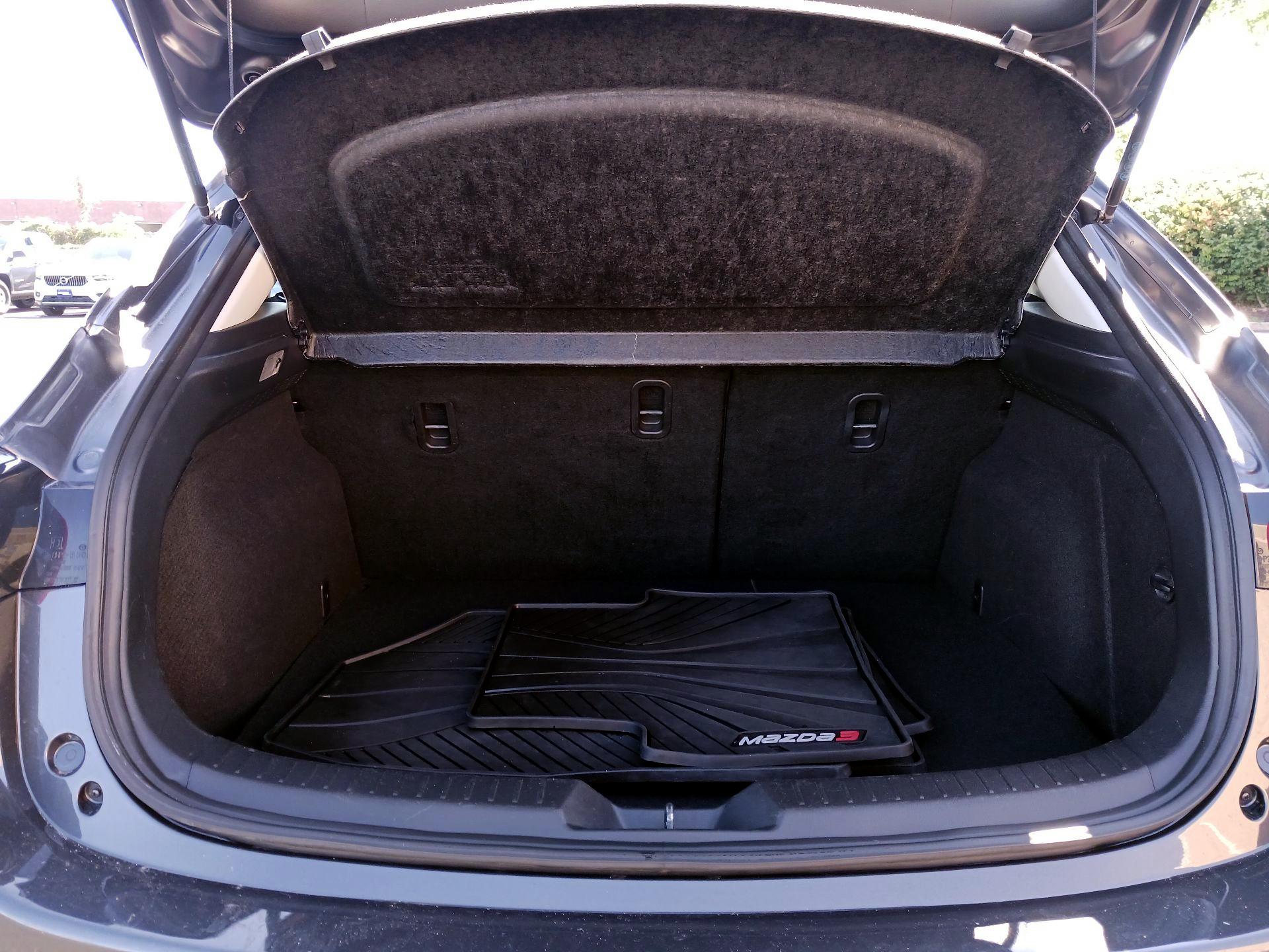 Thumbnail: 2014 Mazda Mazda3 - 19