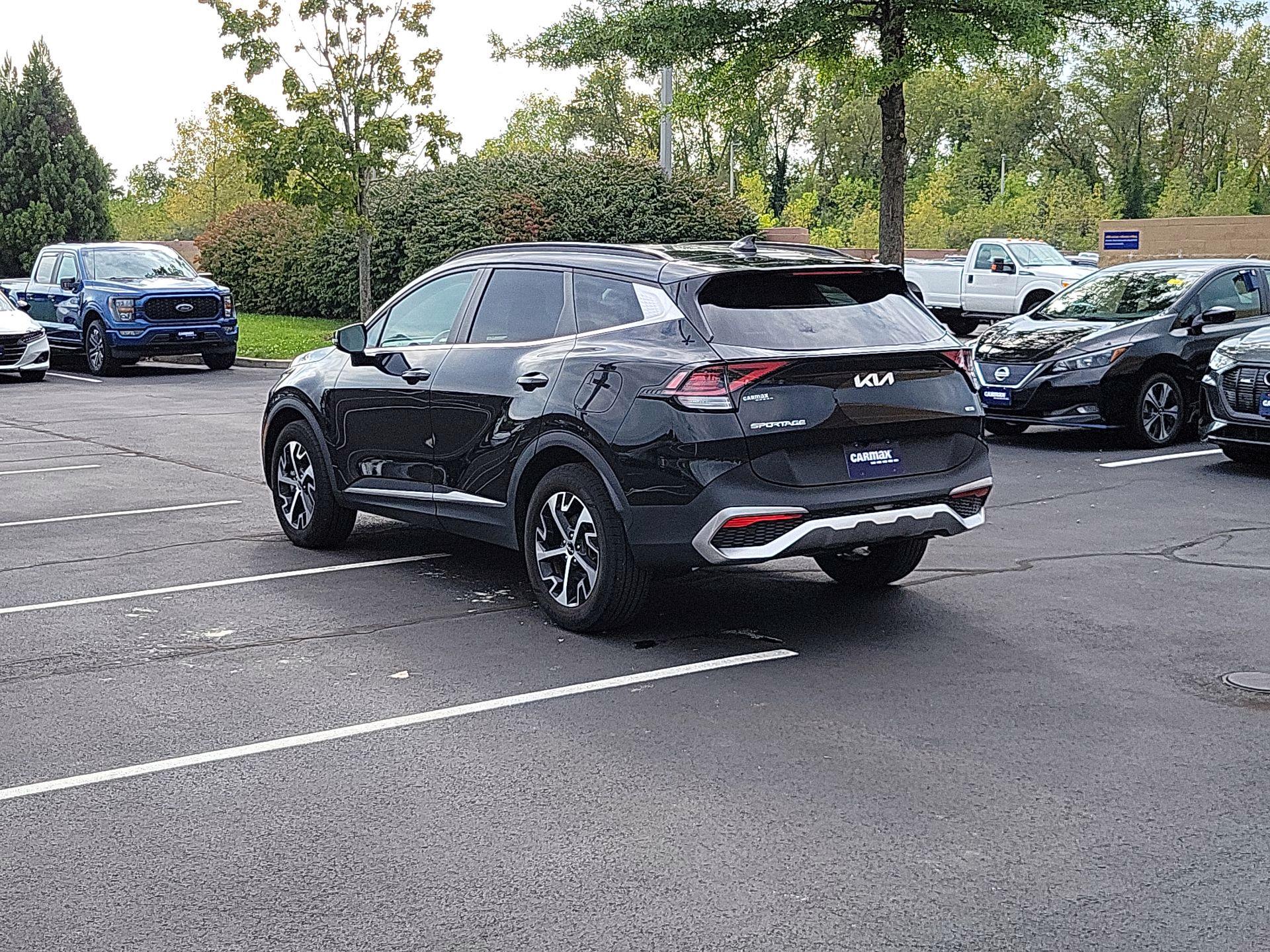 Thumbnail: 2023 Kia Sportage - 7
