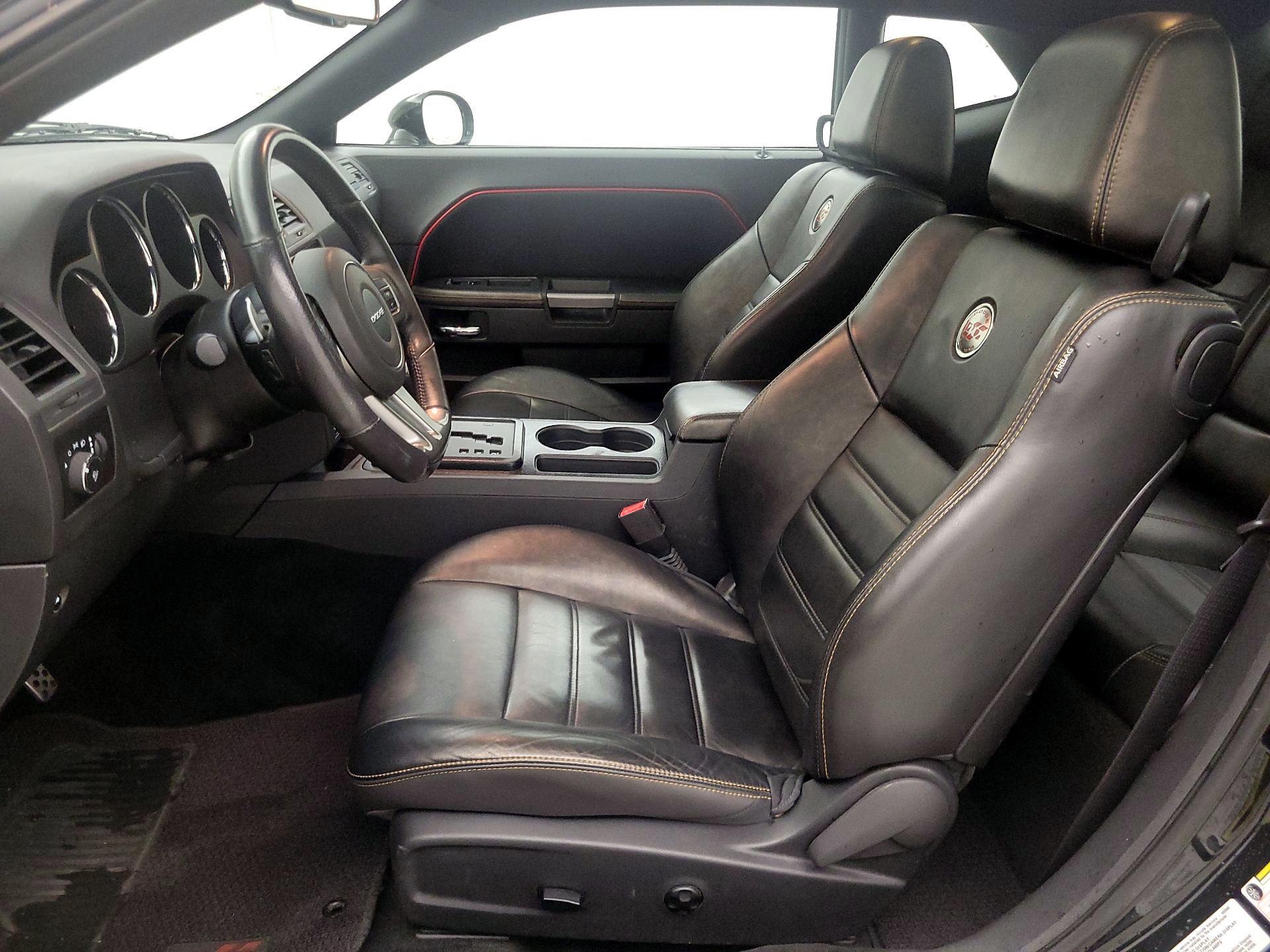 Thumbnail: 2014 Dodge Challenger - 11
