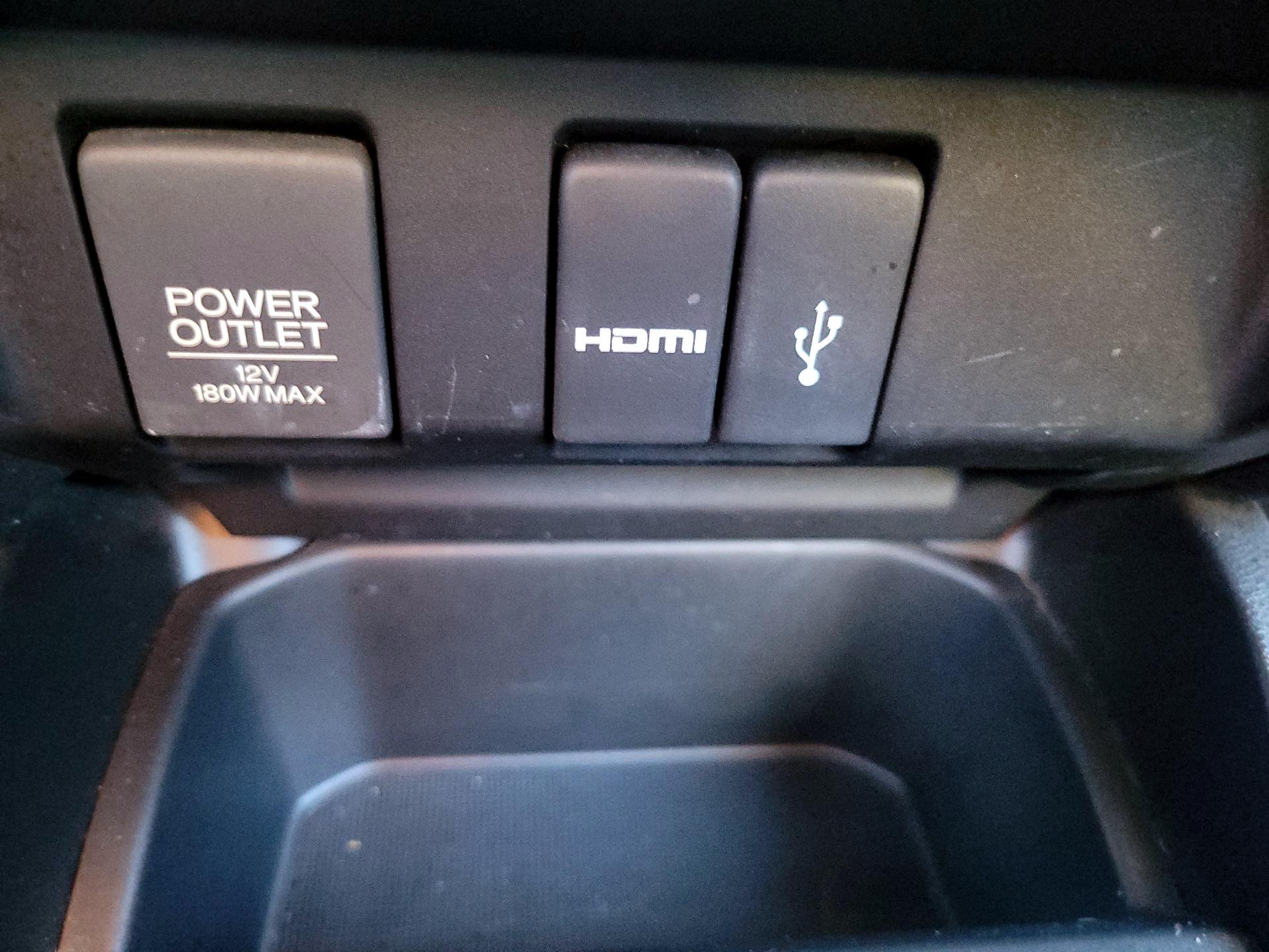 Thumbnail: 2016 Honda Fit - 18
