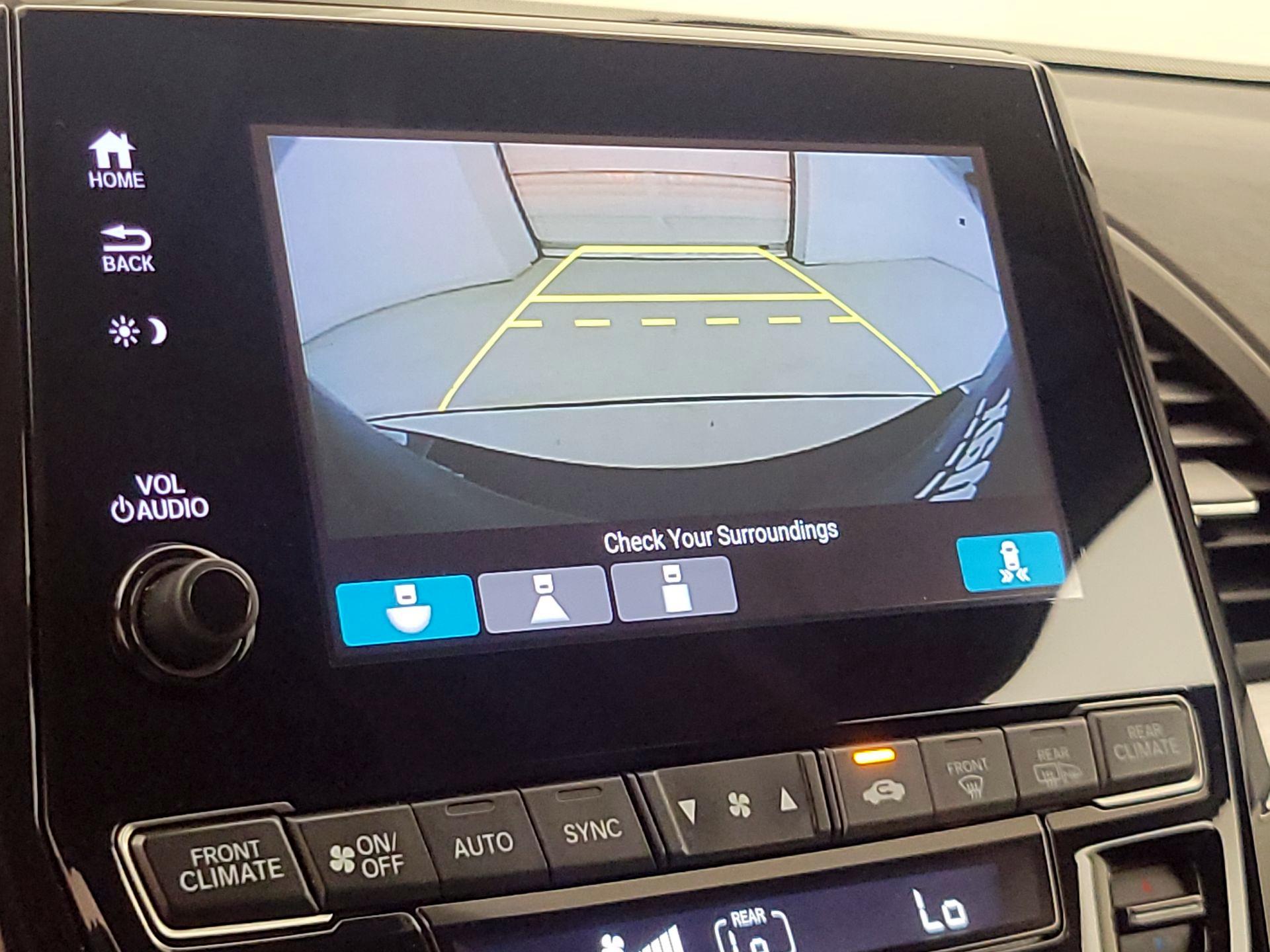 Thumbnail: 2019 Honda Odyssey - 14