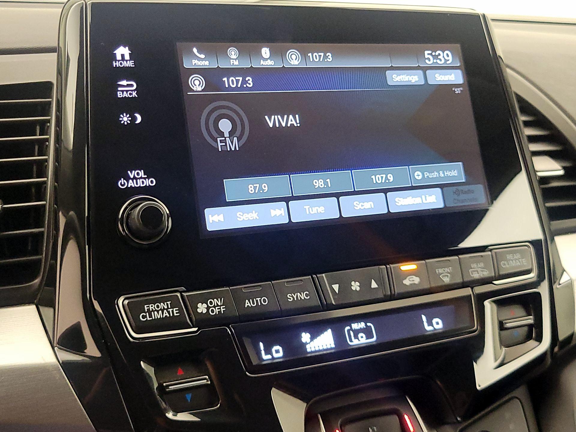 Thumbnail: 2019 Honda Odyssey - 15