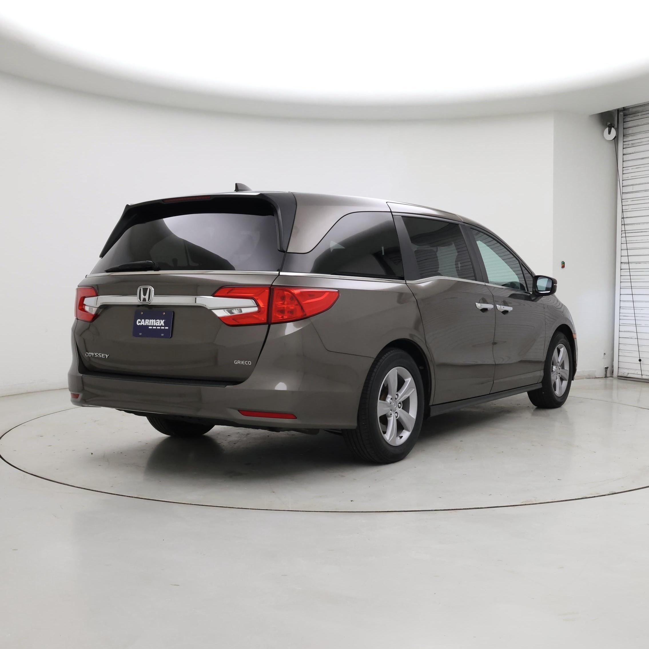 Thumbnail: 2019 Honda Odyssey - 8