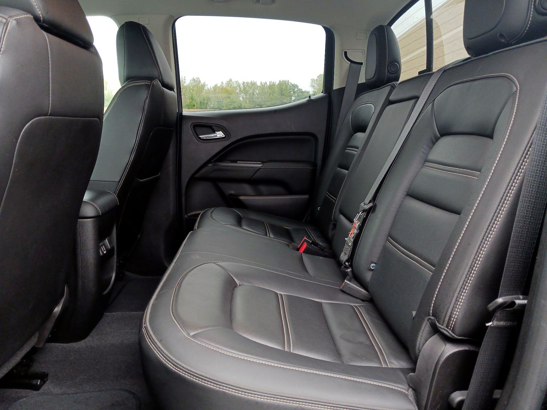 Thumbnail: 2019 GMC Canyon - 18