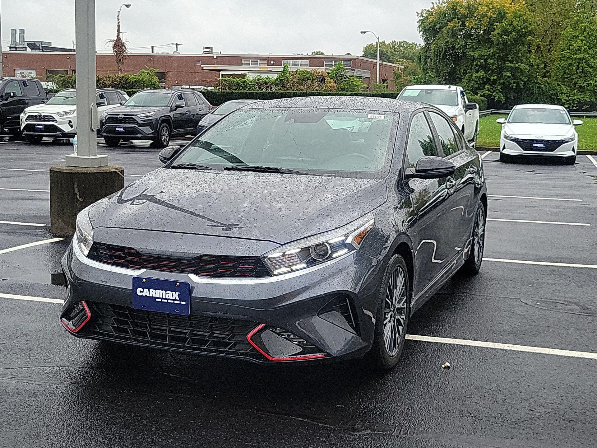 Thumbnail: 2023 Kia Forte - 3