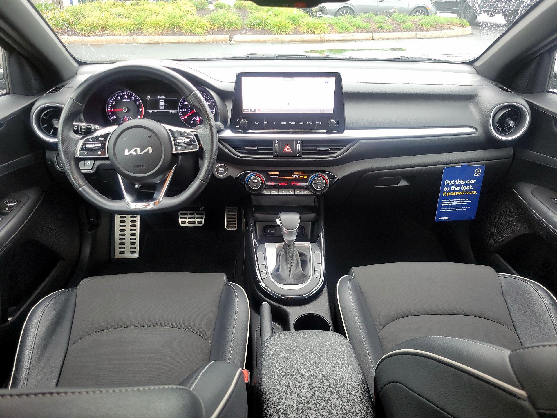 Thumbnail: 2023 Kia Forte - 8