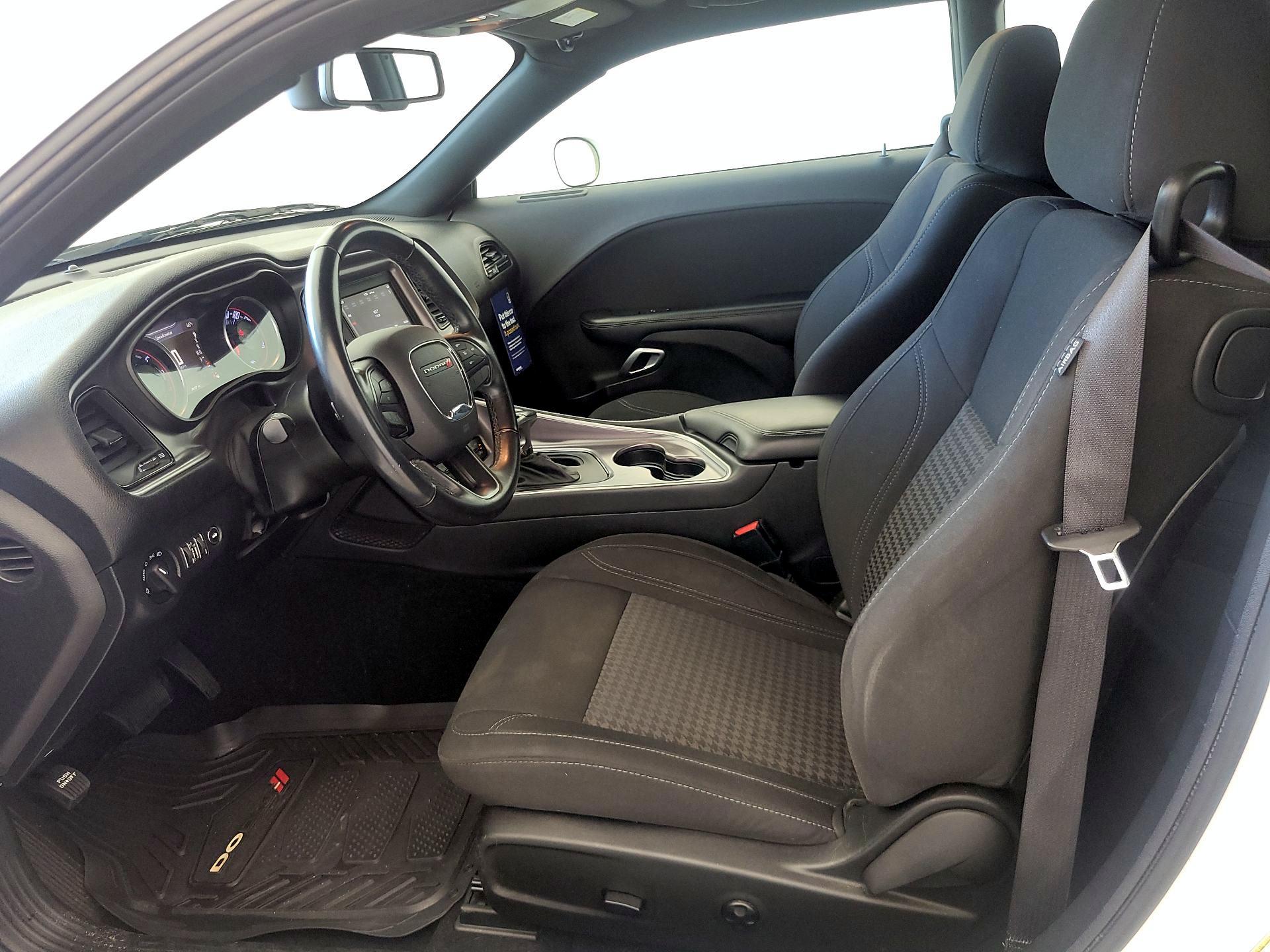 Thumbnail: 2019 Dodge Challenger - 11