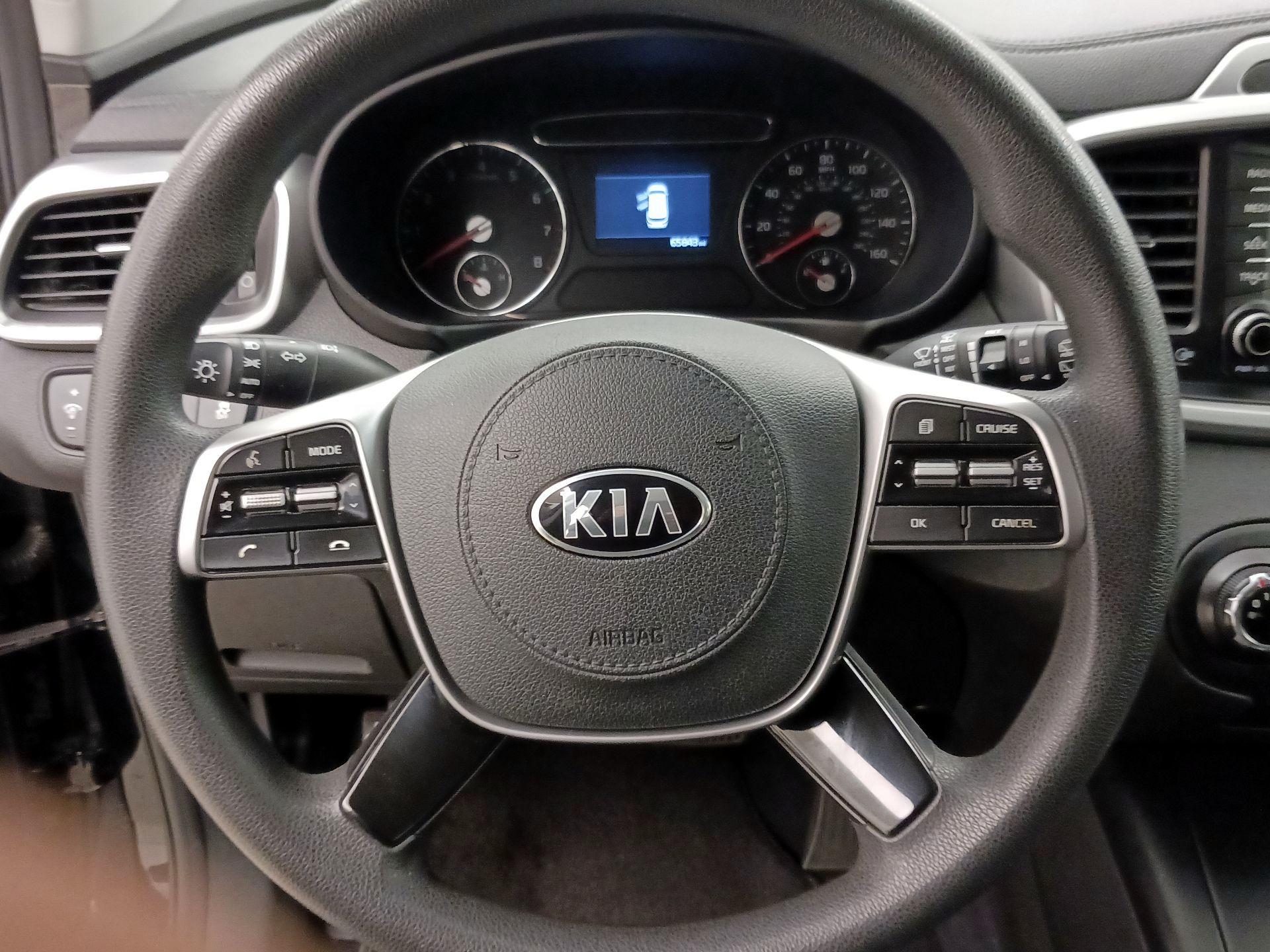 Thumbnail: 2020 Kia Sorento - 10