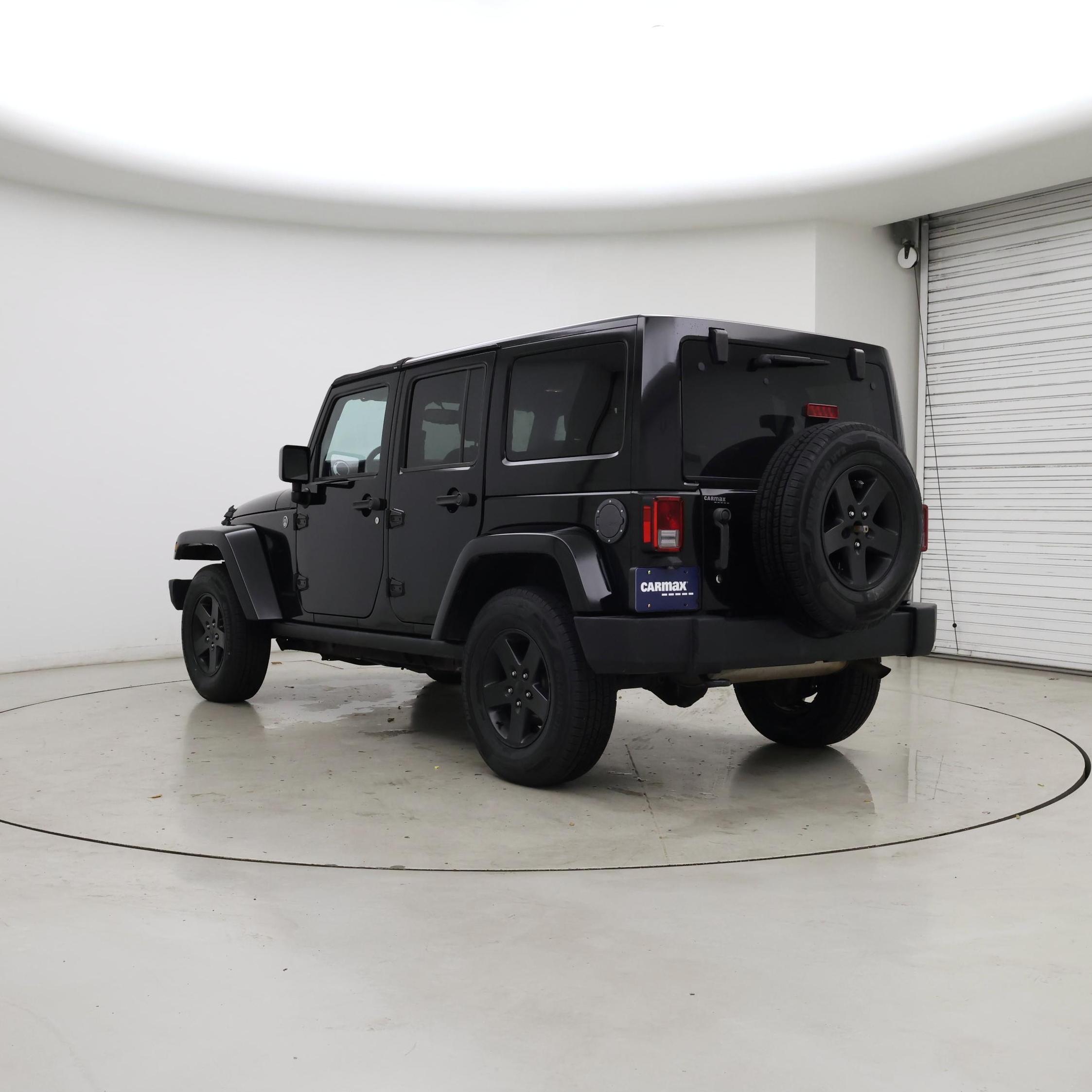 Thumbnail: 2015 Jeep Wrangler - 2