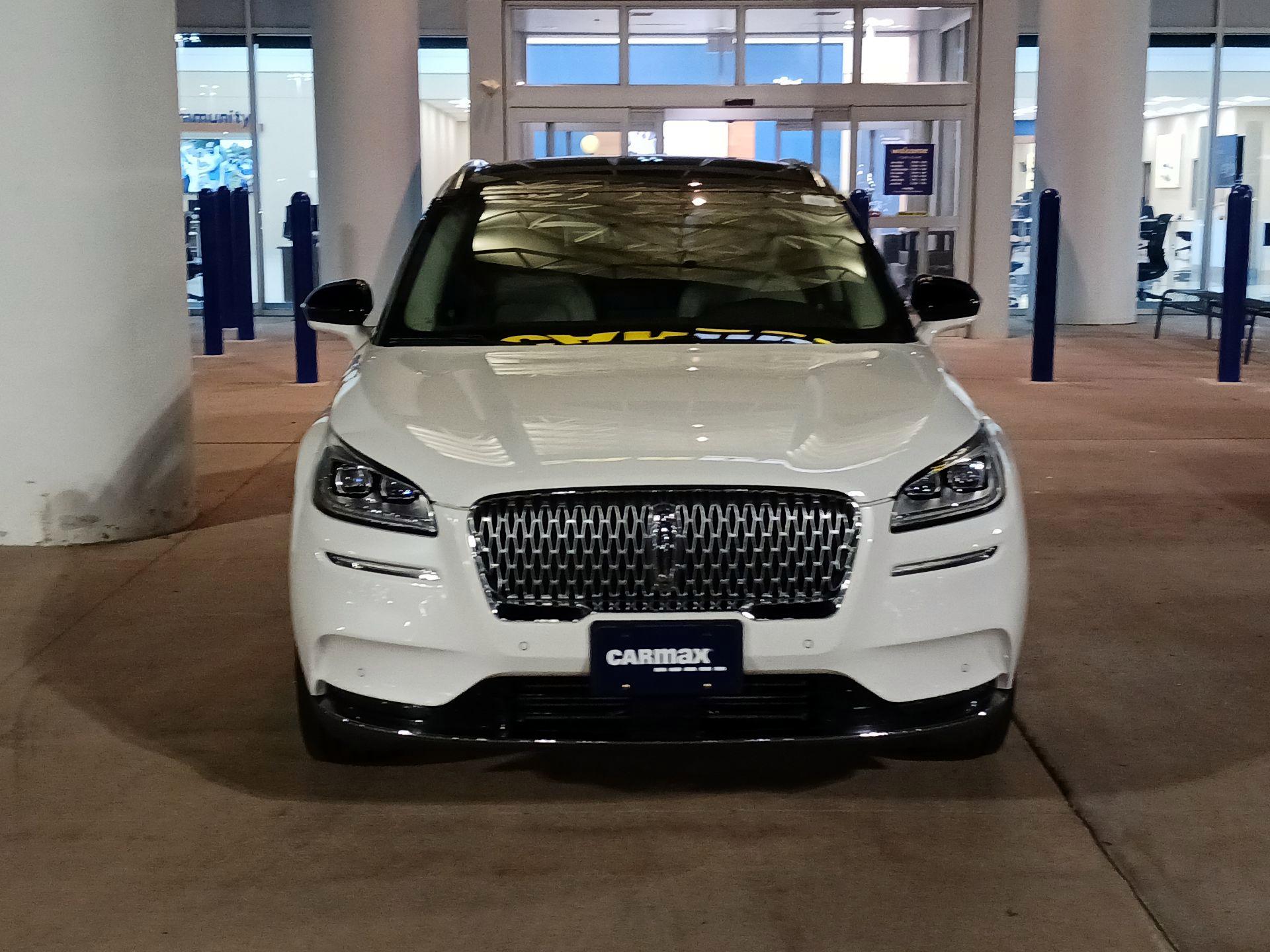 Thumbnail: 2020 Lincoln Corsair - 2
