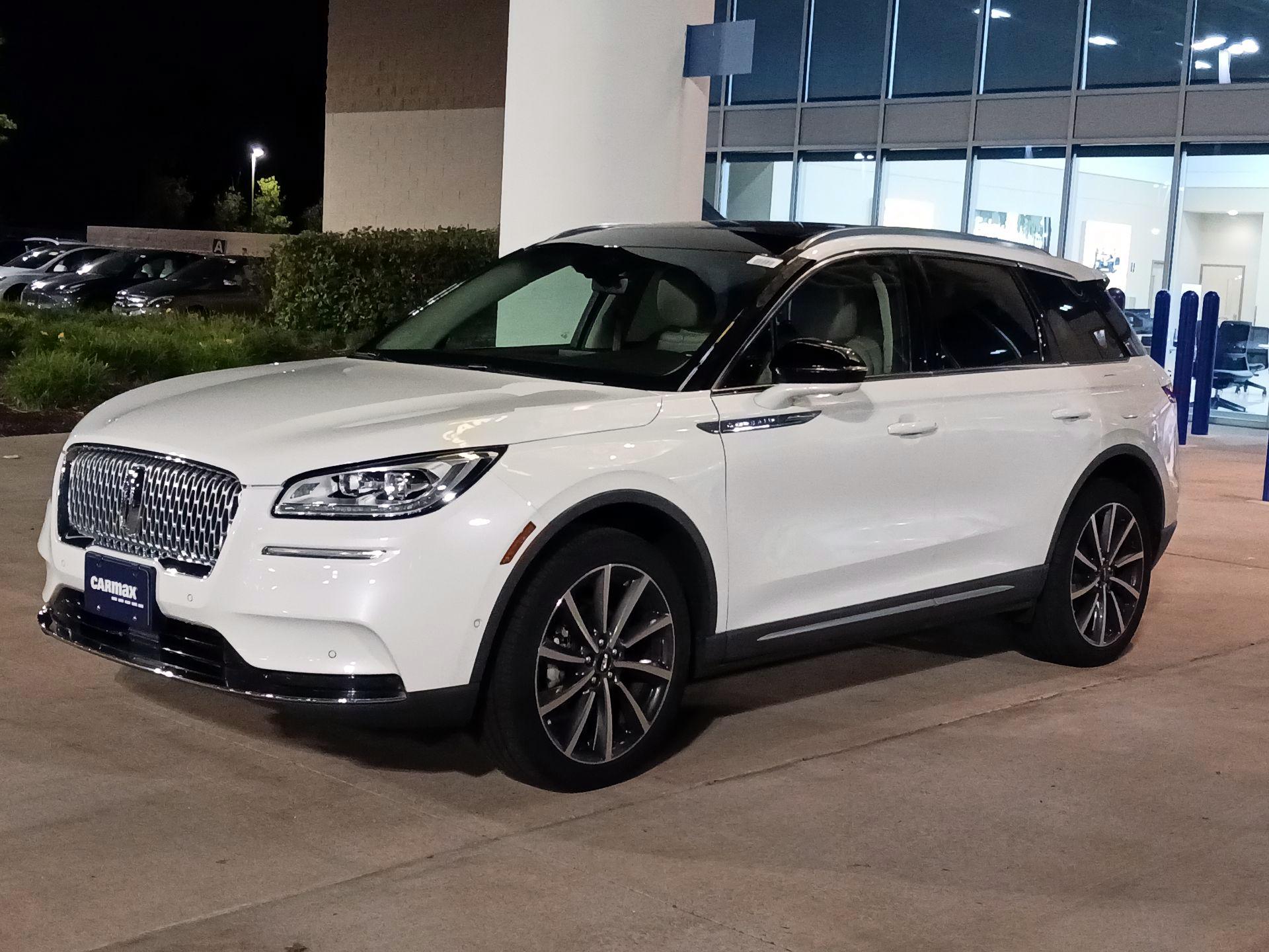 Thumbnail: 2020 Lincoln Corsair - 3