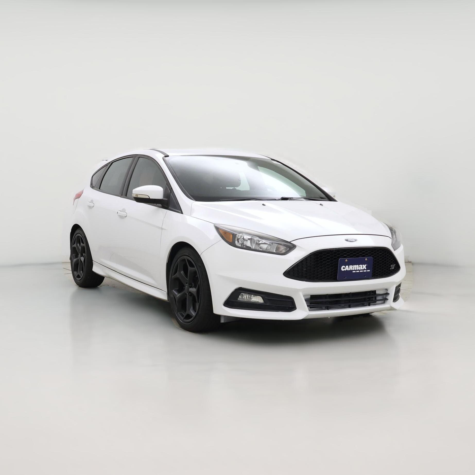Thumbnail: 2017 Ford Focus - 1
