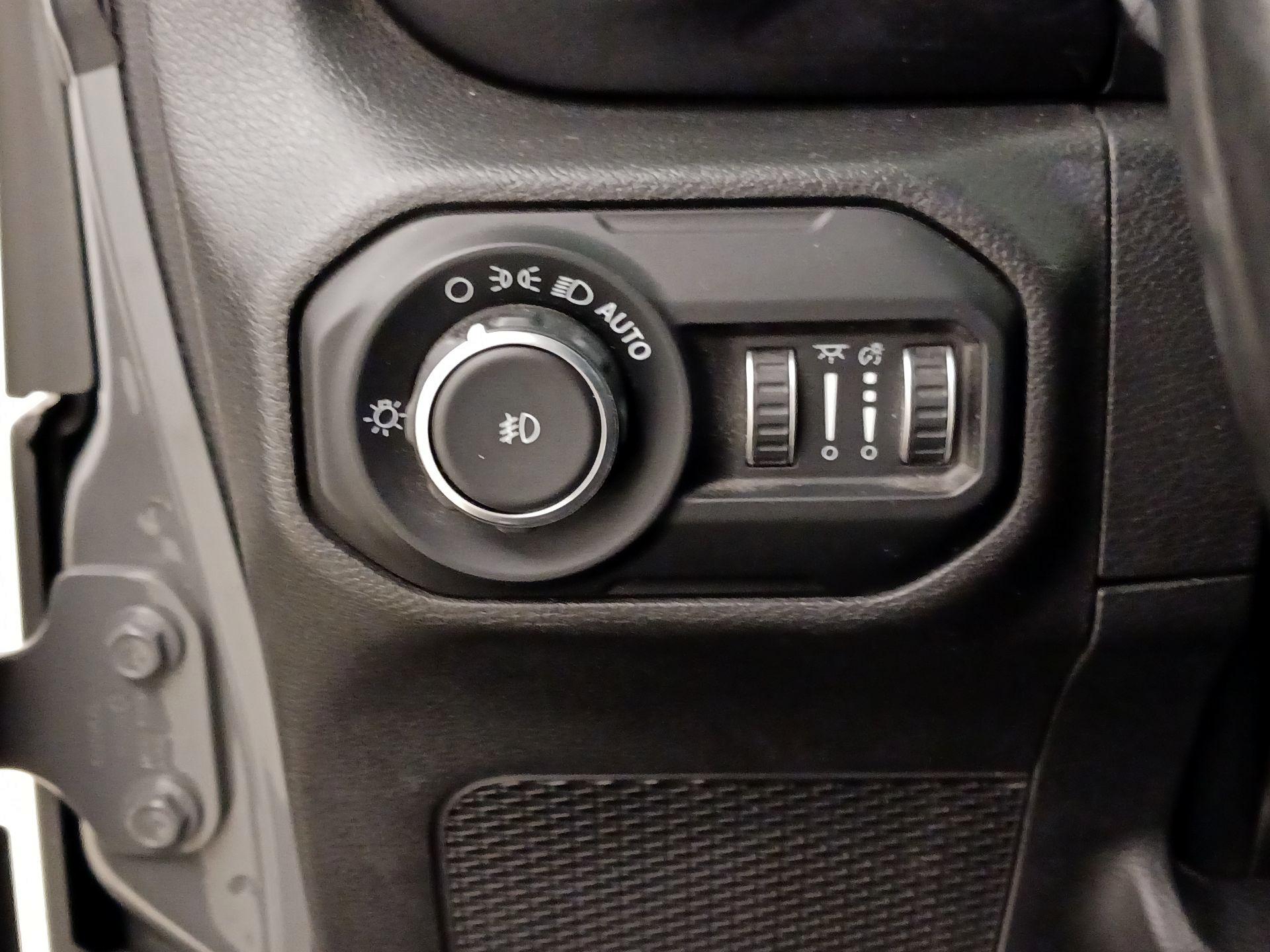 Thumbnail: 2020 Jeep Wrangler - 13