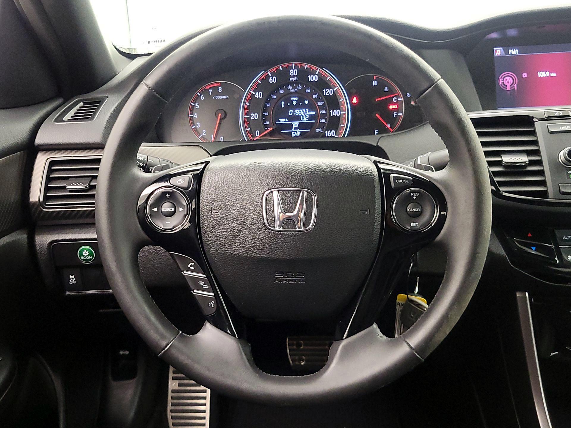 Thumbnail: 2017 Honda Accord - 10