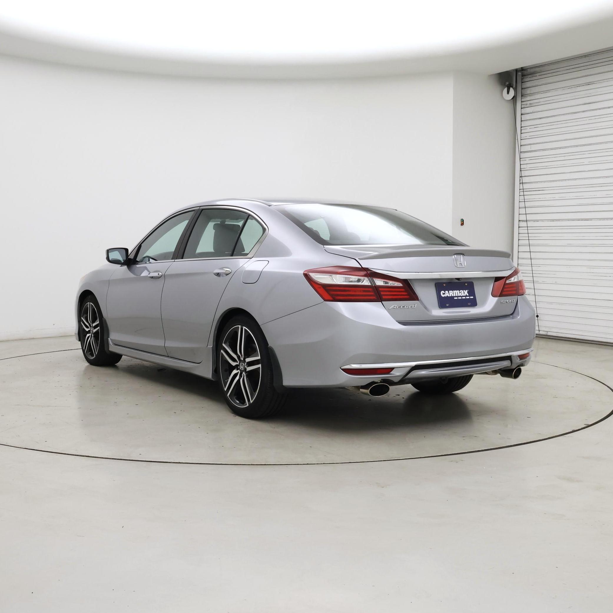 Thumbnail: 2017 Honda Accord - 2