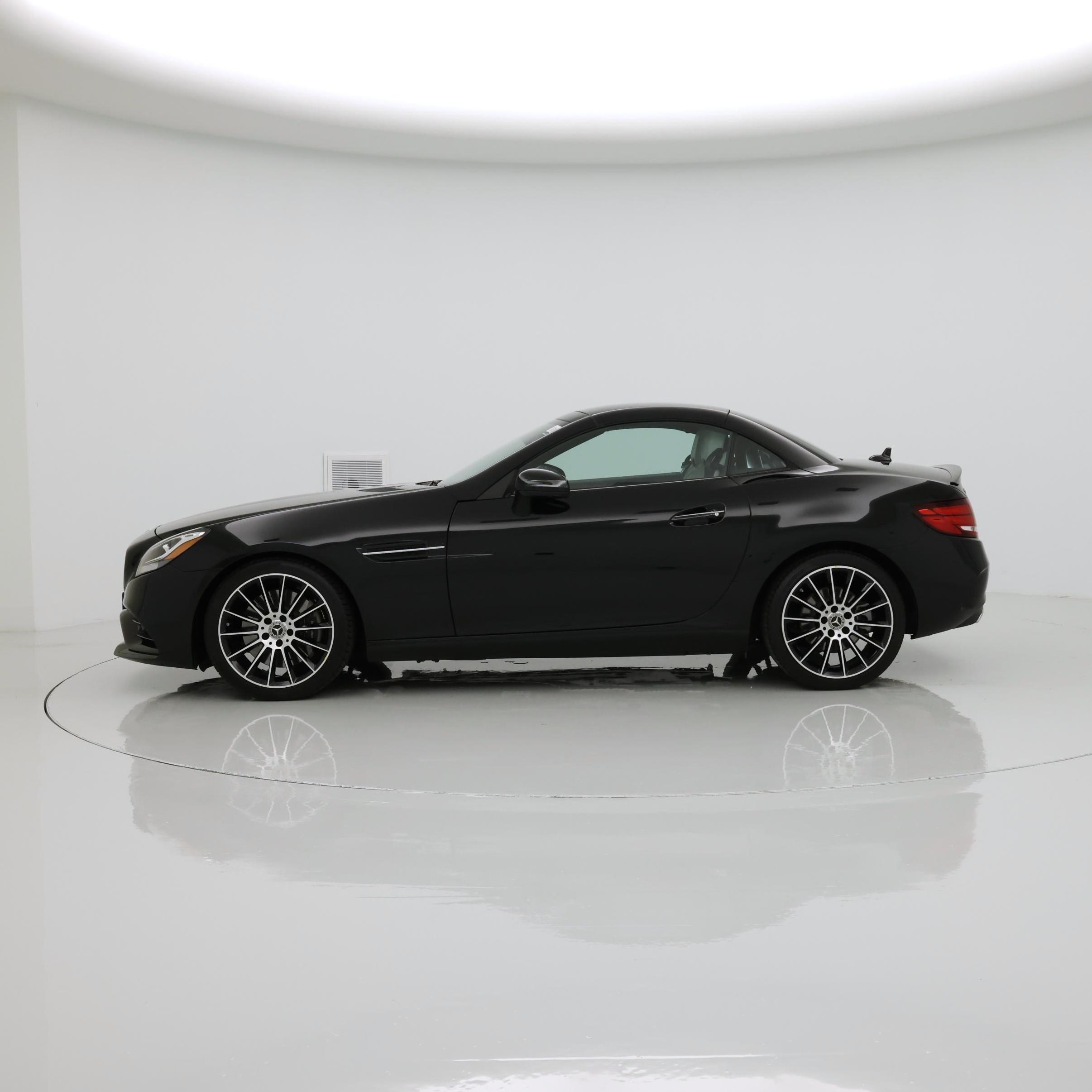 Thumbnail: 2018 Mercedes-Benz SLC - 3