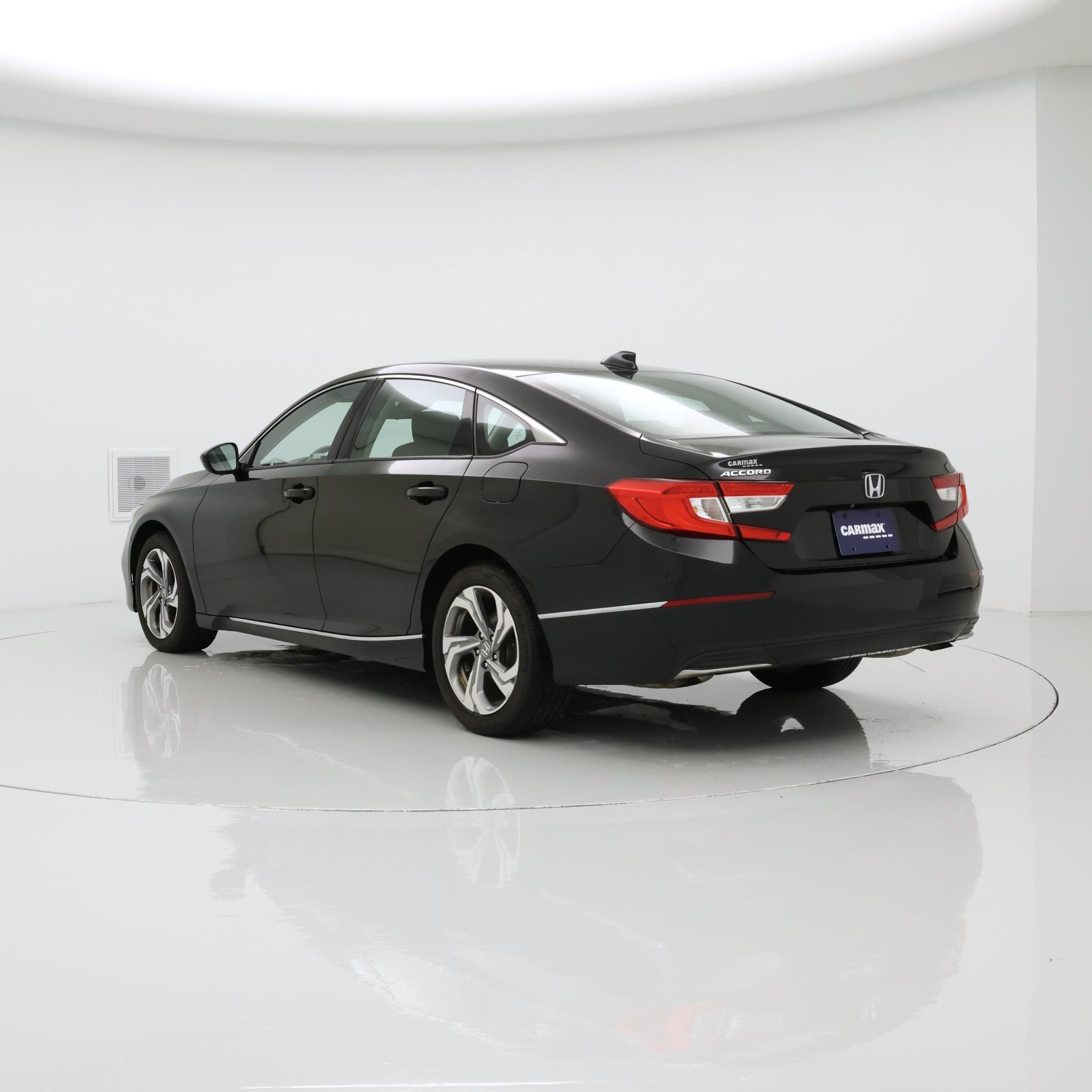 Thumbnail: 2018 Honda Accord - 2