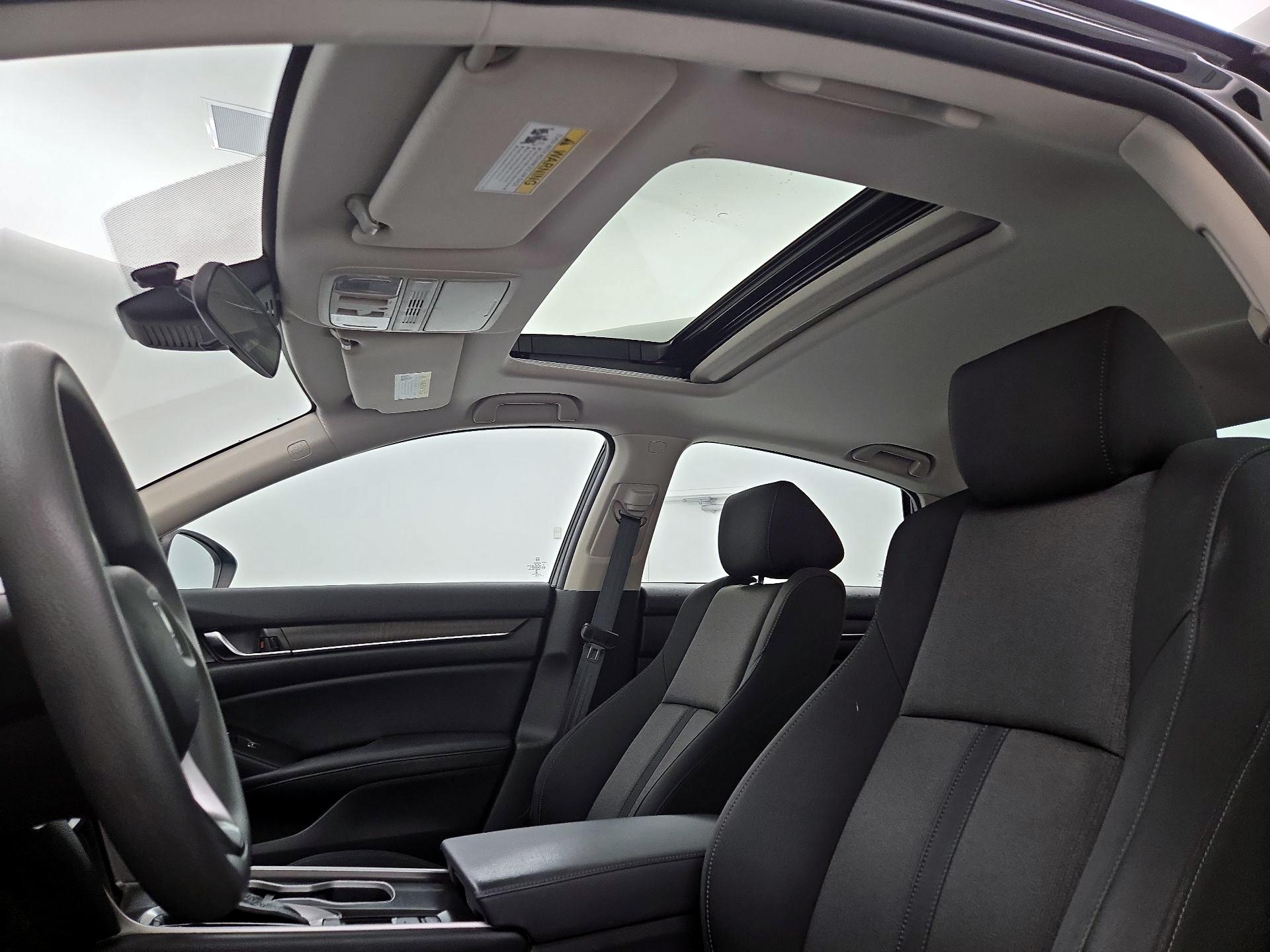 Thumbnail: 2018 Honda Accord - 19