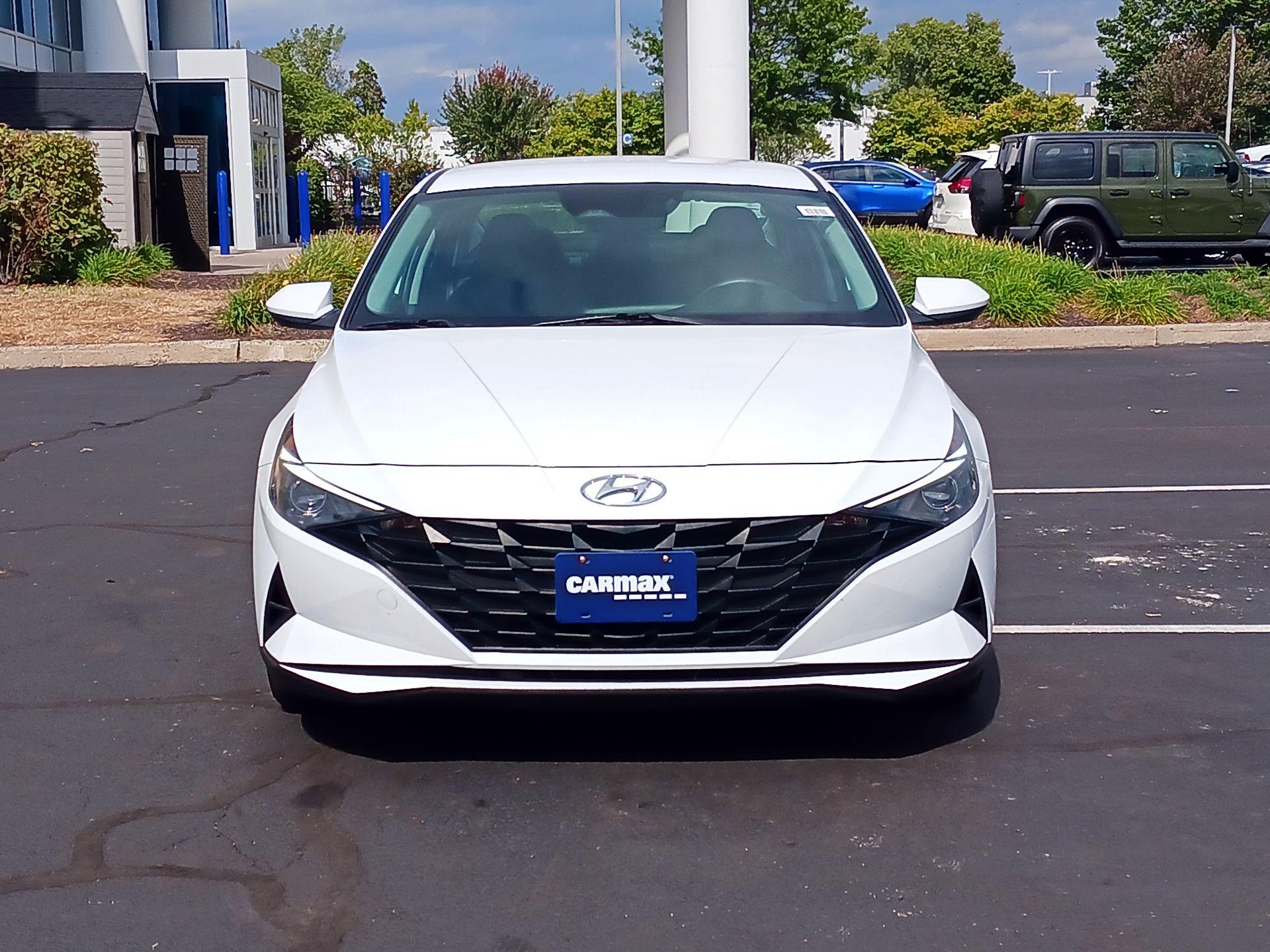 Thumbnail: 2023 Hyundai Elantra - 2