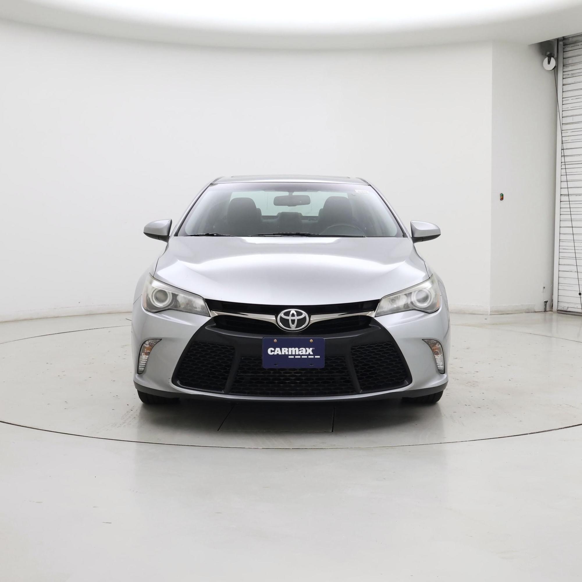 Thumbnail: 2015 Toyota Camry - 5
