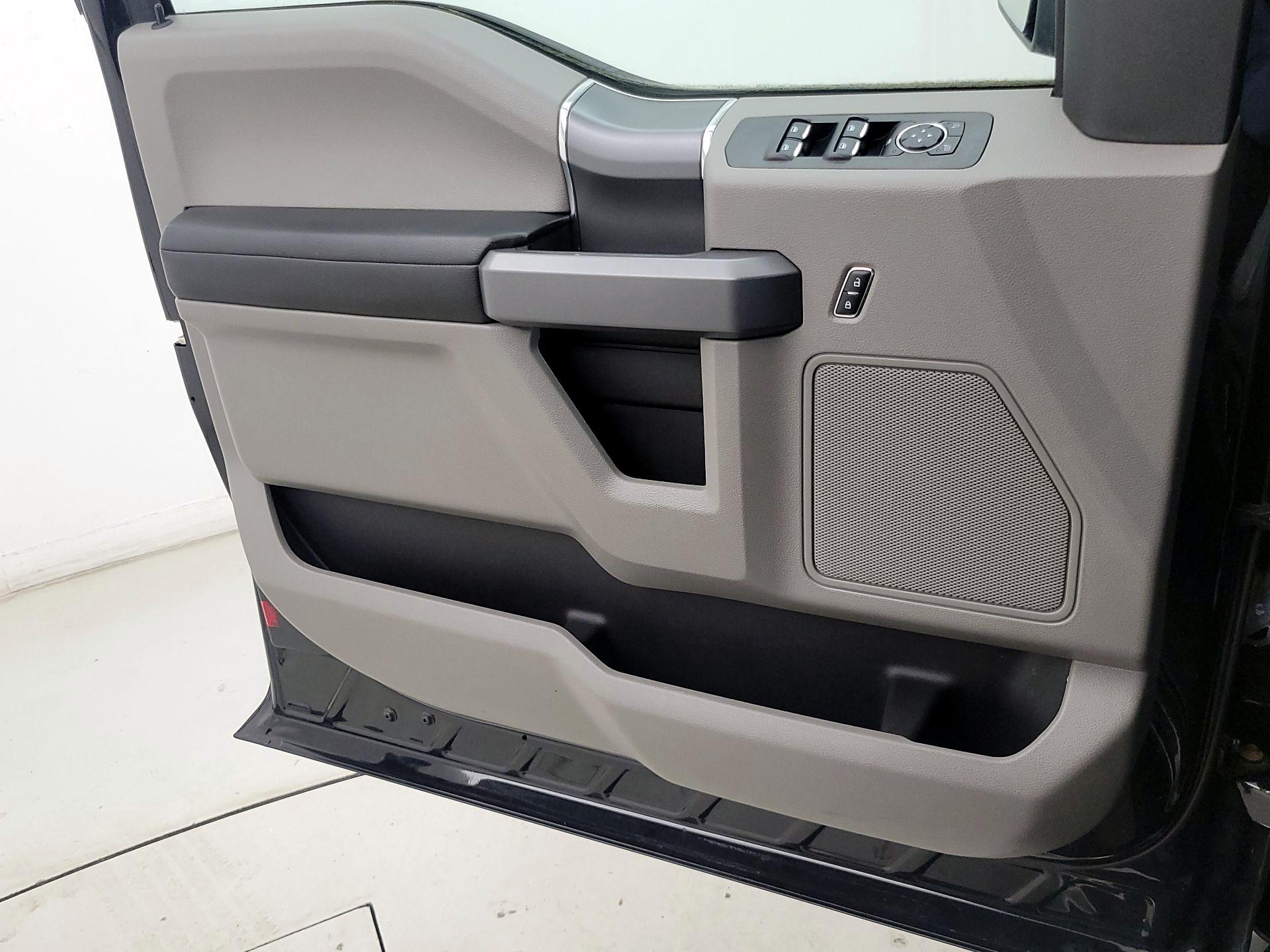 Thumbnail: 2017 Ford F-150 - 12