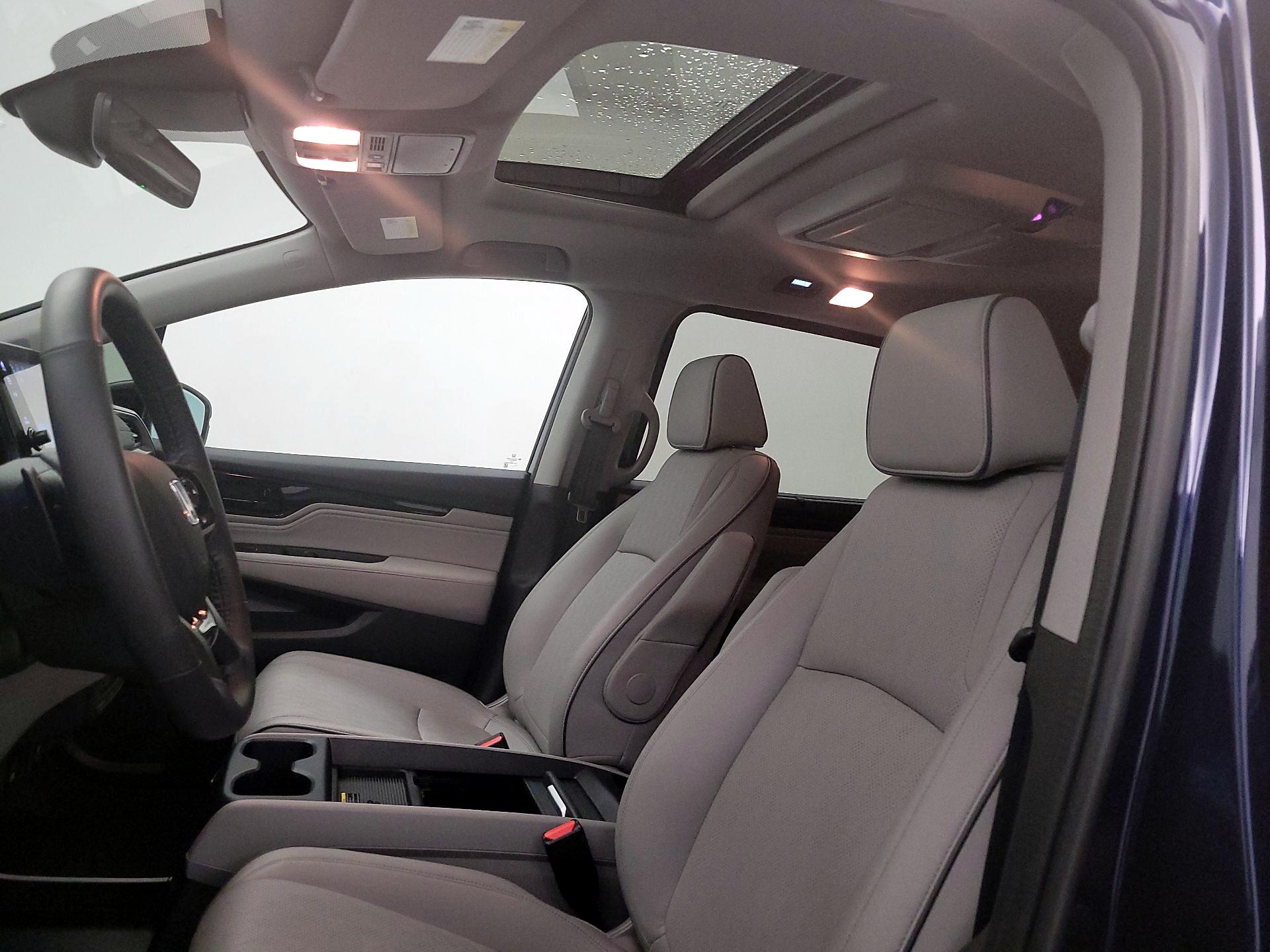 Thumbnail: 2024 Honda Odyssey - 18