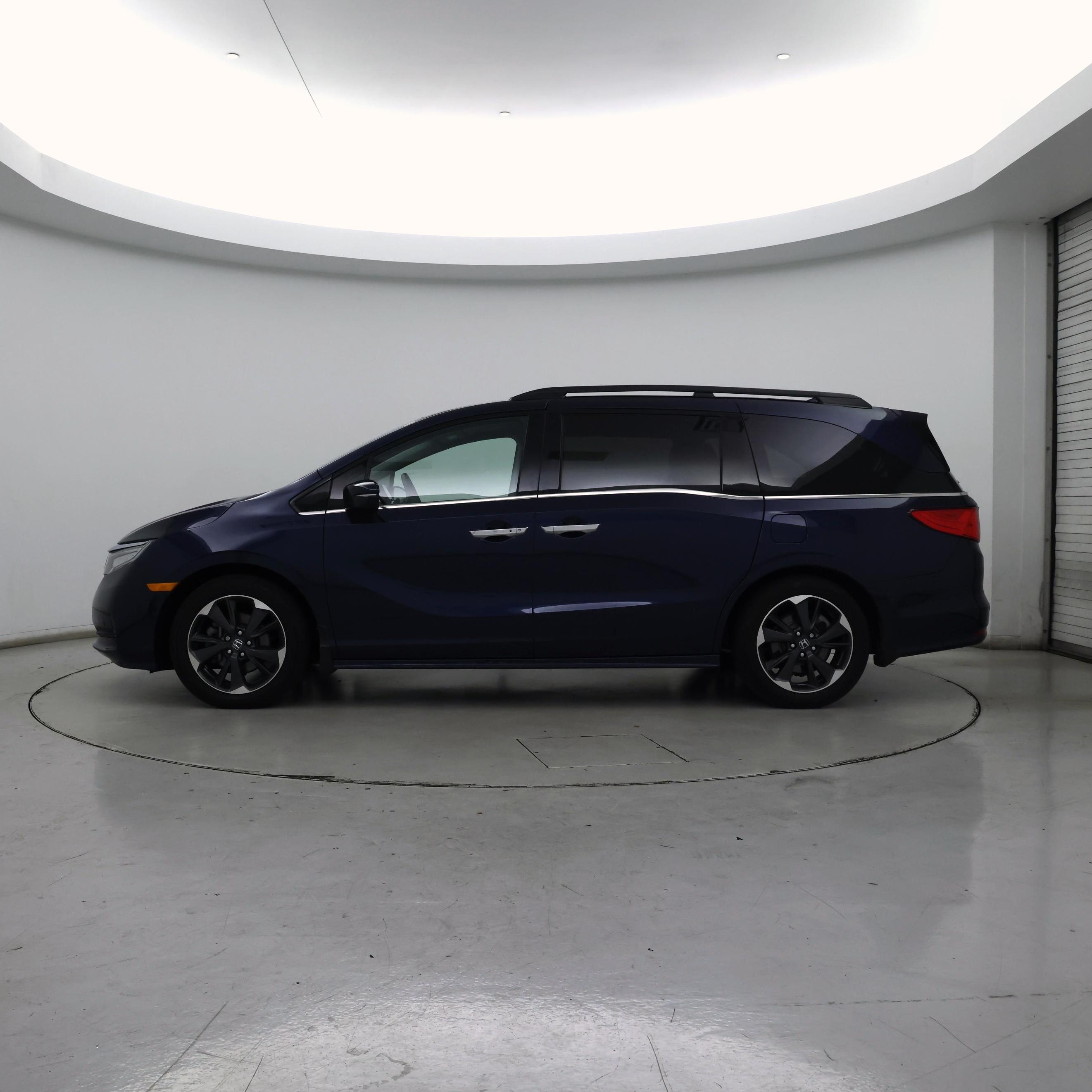 Thumbnail: 2024 Honda Odyssey - 3