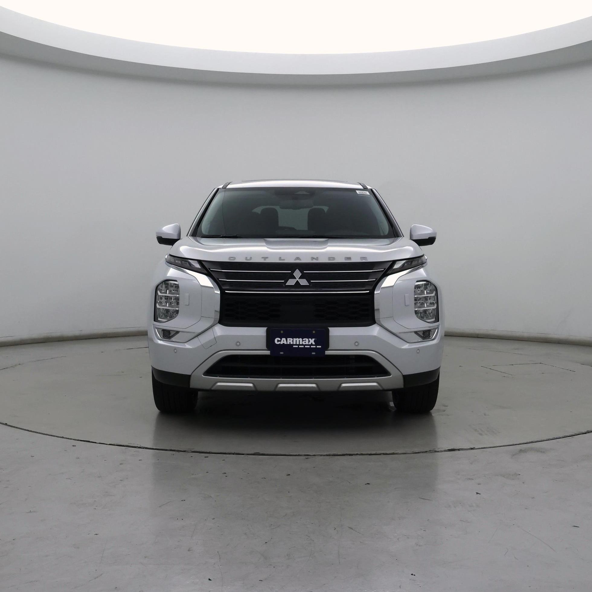 Thumbnail: 2023 Mitsubishi Outlander - 5