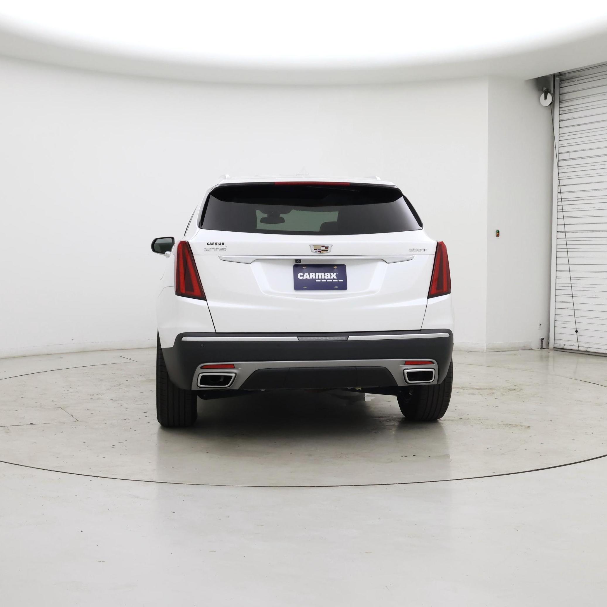 Thumbnail: 2022 Cadillac XT5 - 6