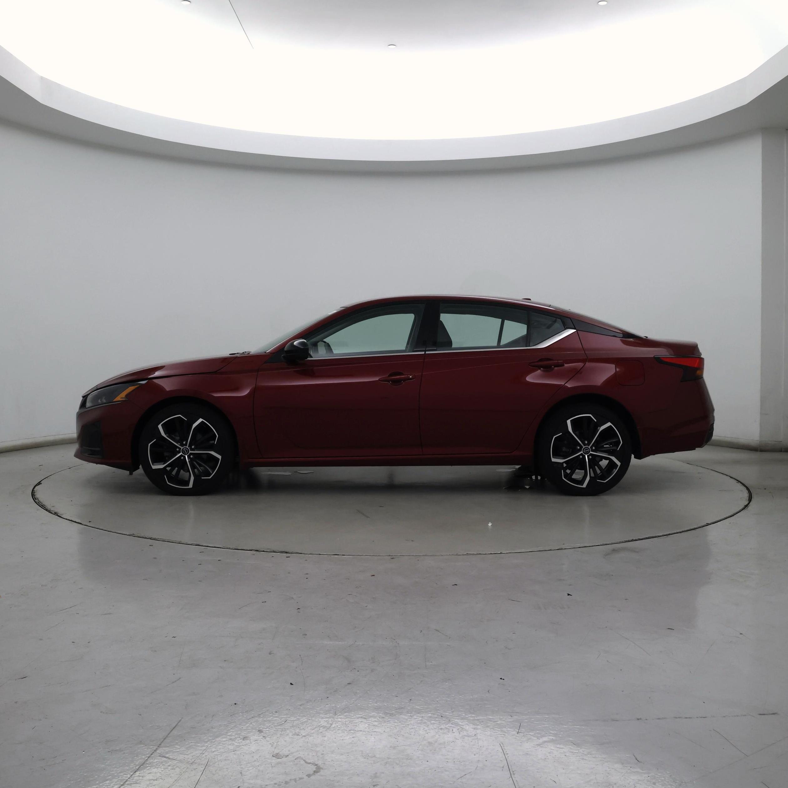 Thumbnail: 2024 Nissan Altima - 3