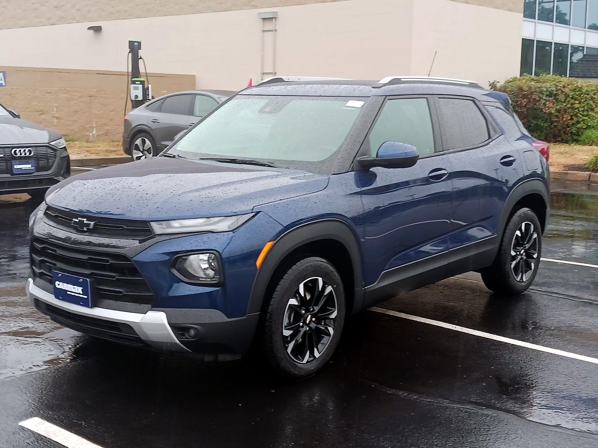 Thumbnail: 2022 Chevrolet TrailBlazer - 3