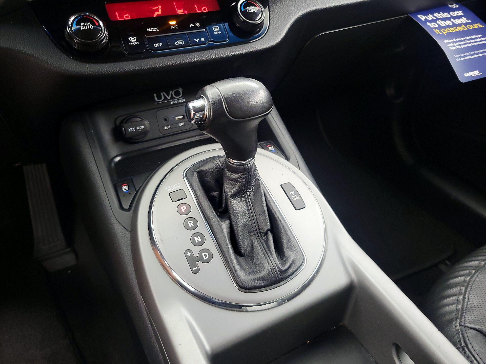 Thumbnail: 2016 Kia Sportage - 18