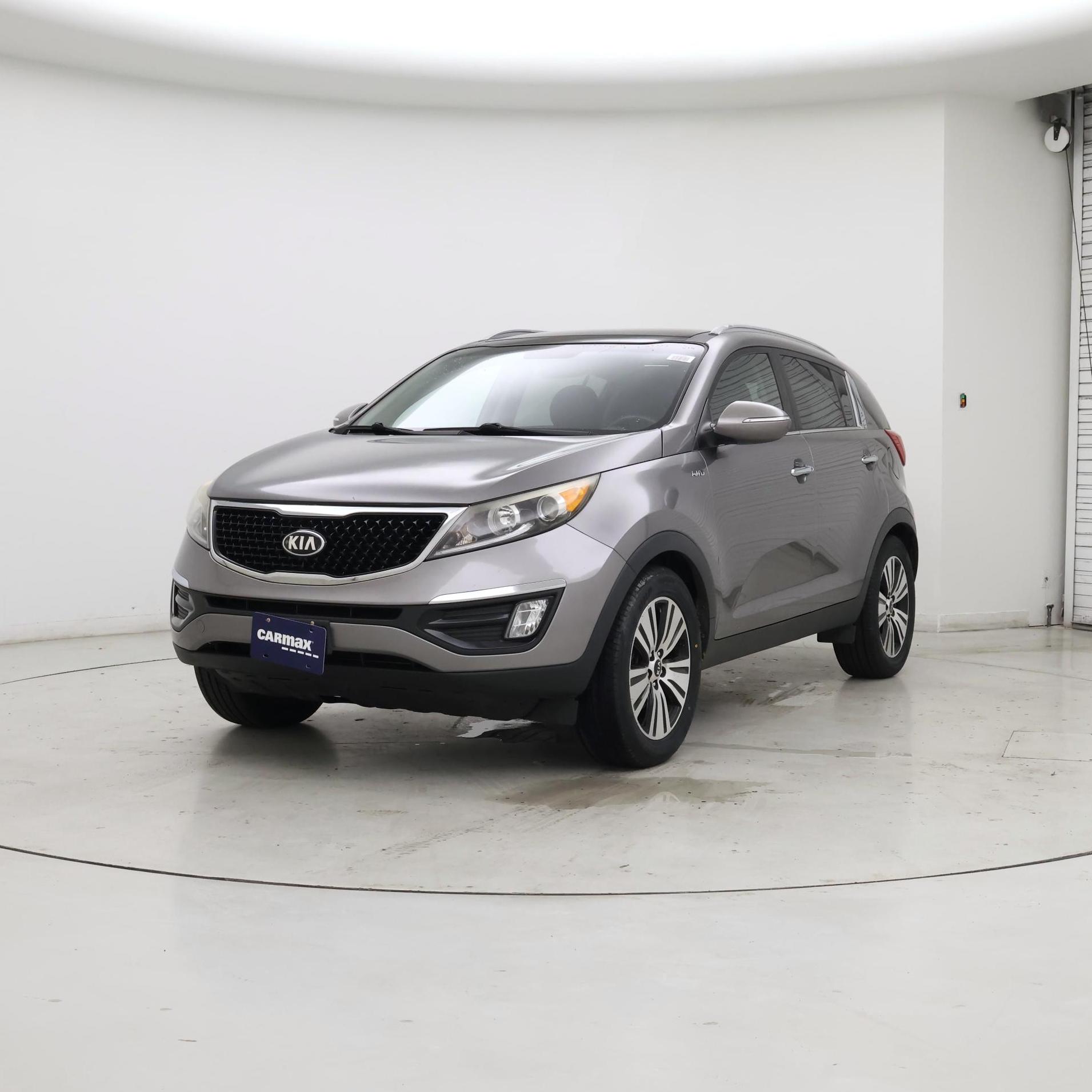 Thumbnail: 2016 Kia Sportage - 4