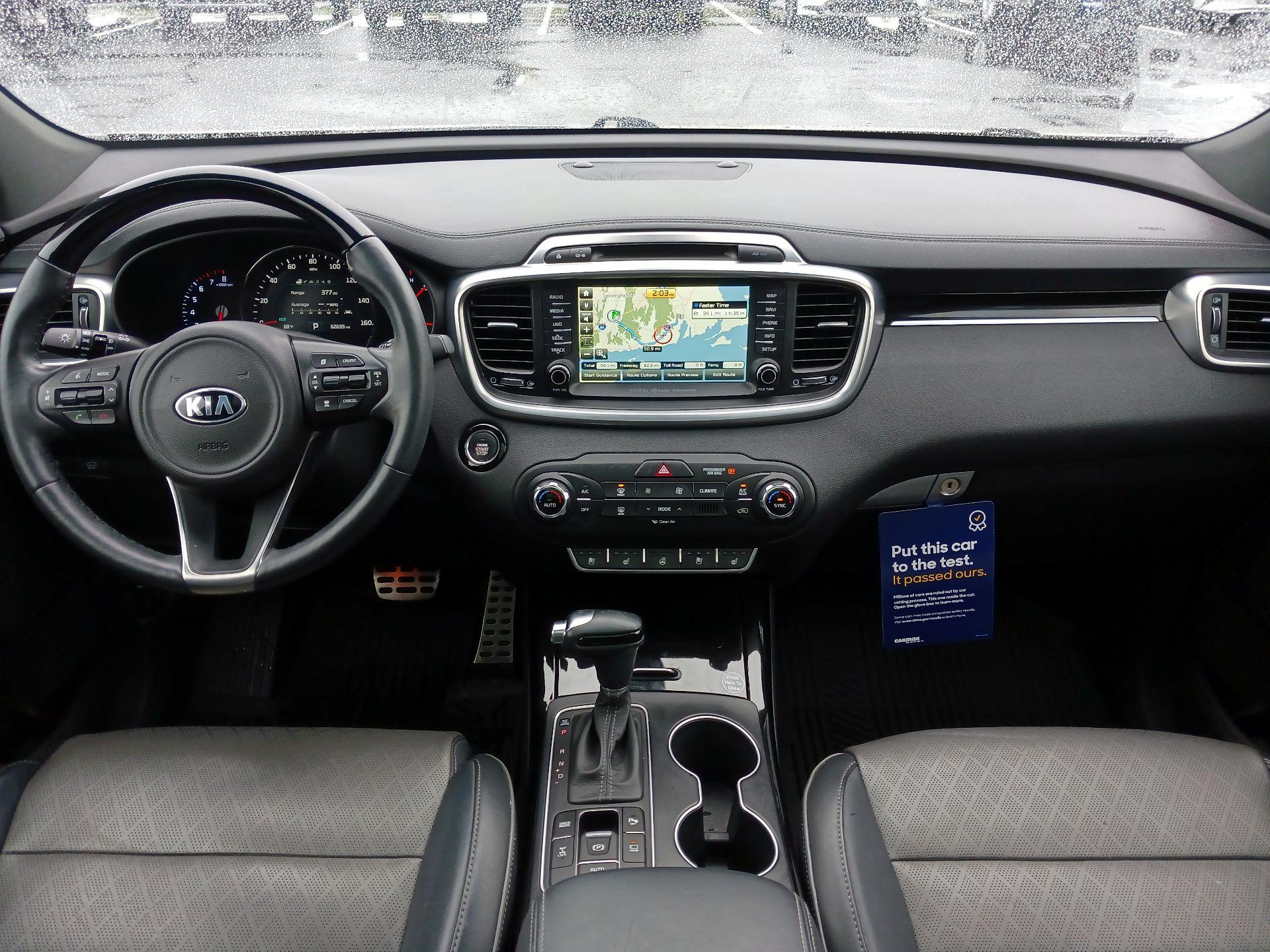 Thumbnail: 2016 Kia Sorento - 8