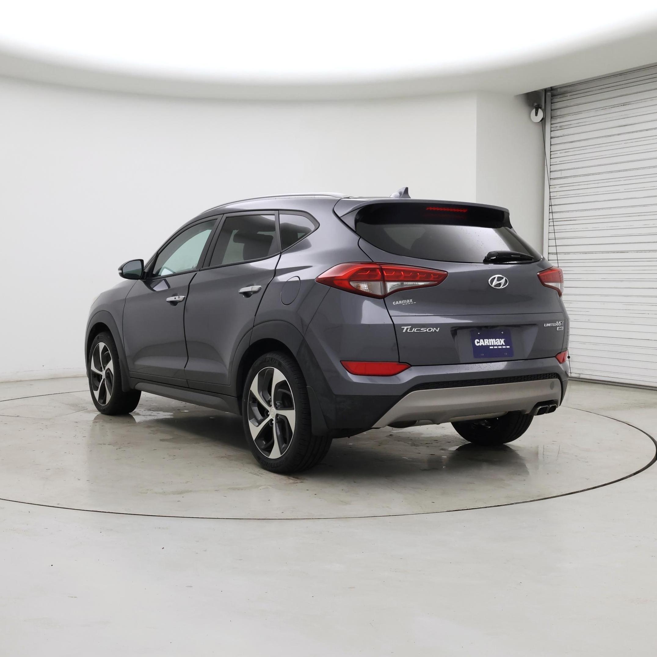 Thumbnail: 2016 Hyundai Tucson - 2