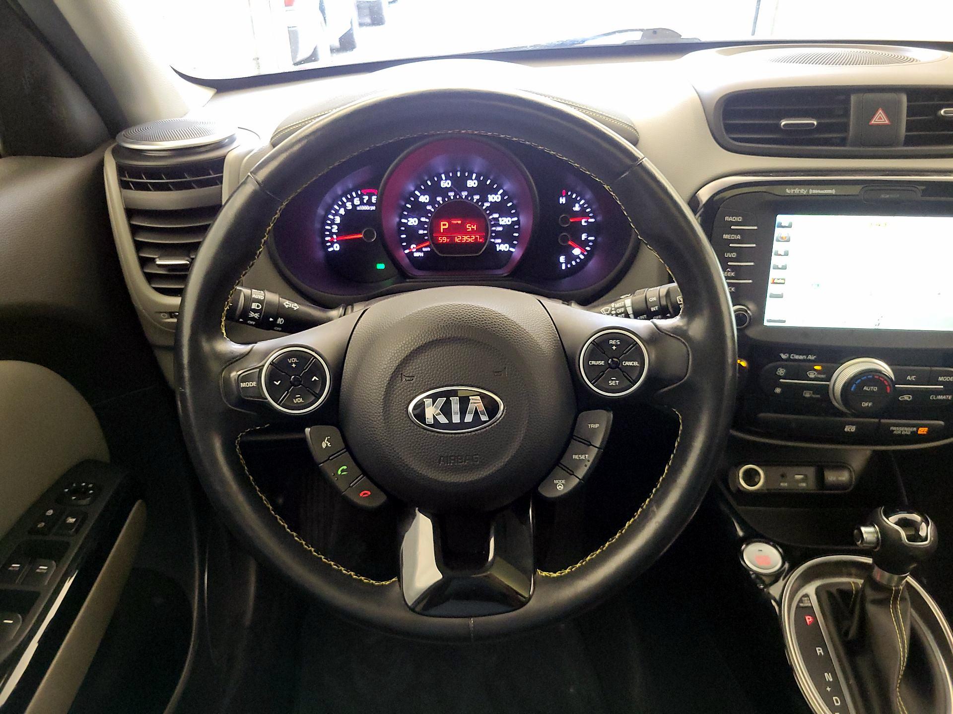 Thumbnail: 2016 Kia Soul - 10